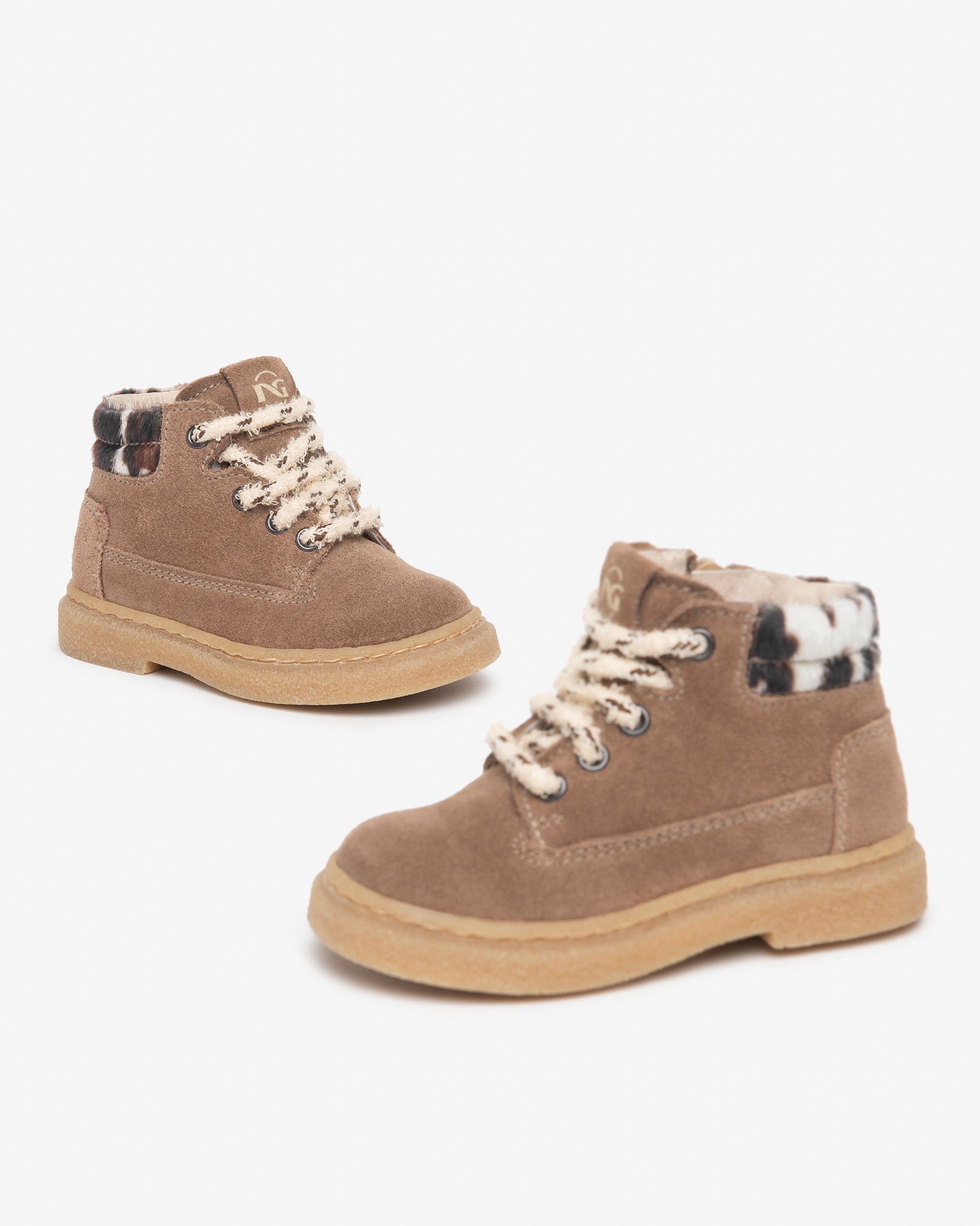 NeroGiardini Bottines Junior Fille Cuir Velours combat
