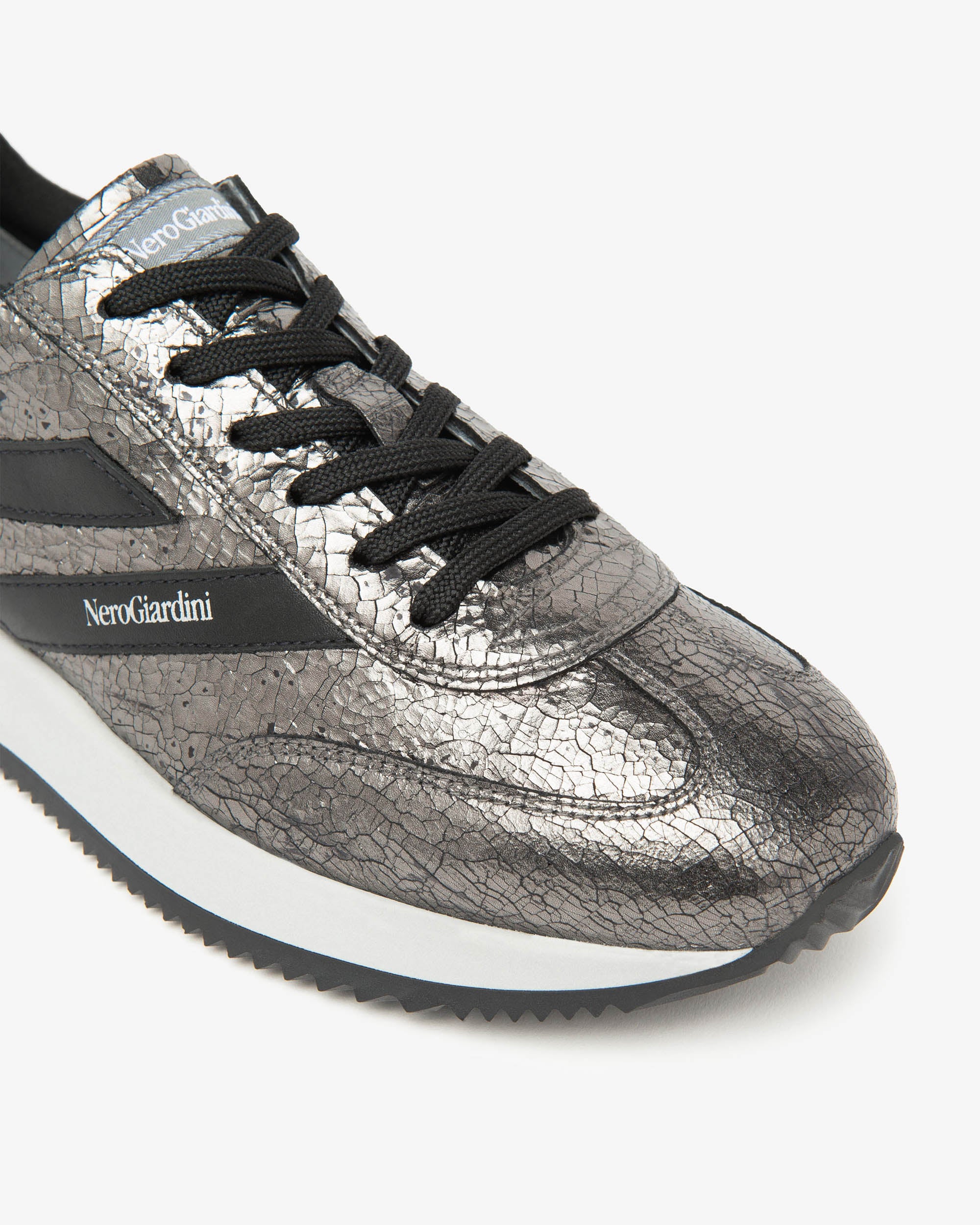 Nerogiardini Sneakers Femme Cuir Confort Quotidien