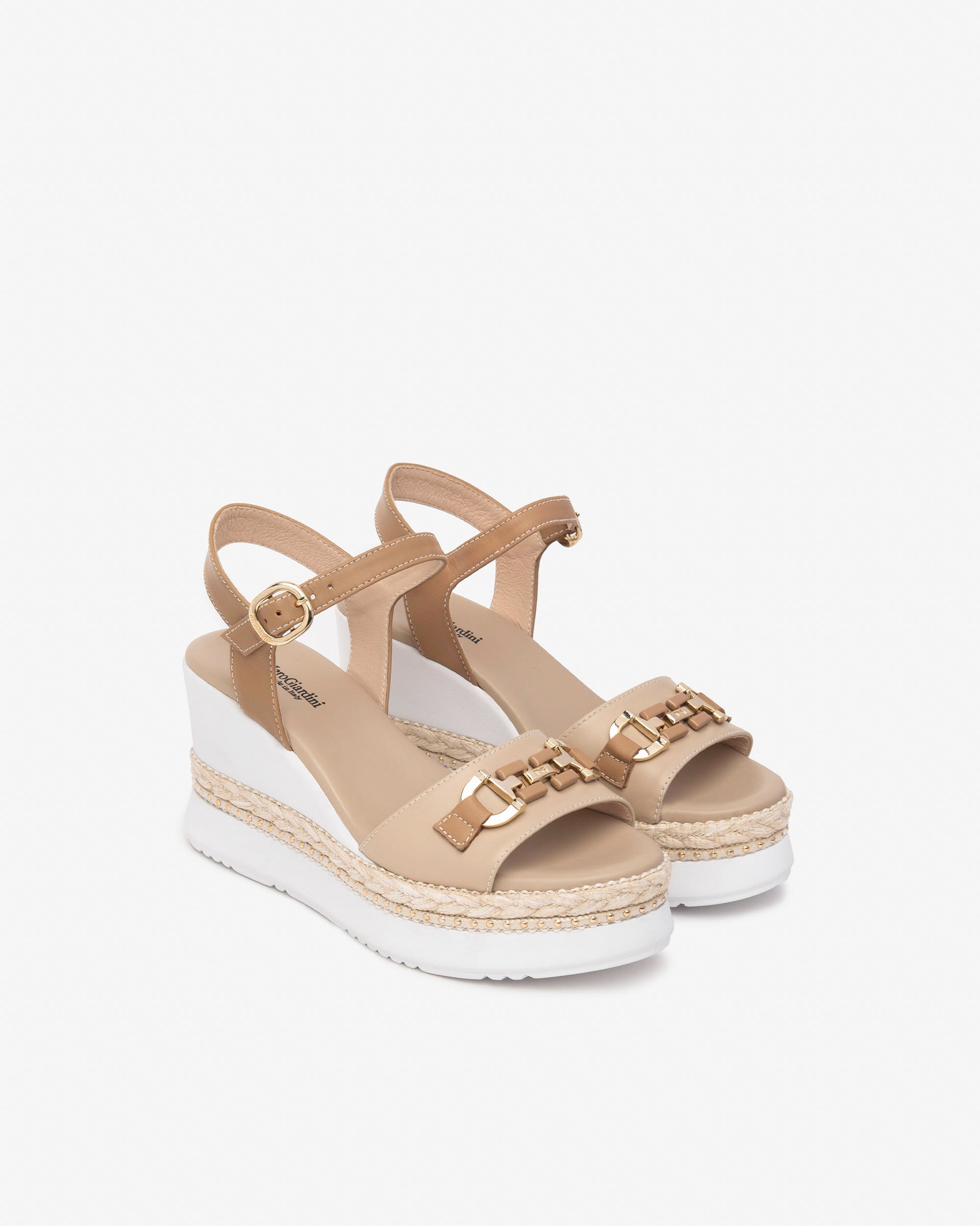 NeroGiardini Sandales sandales cuir femme été