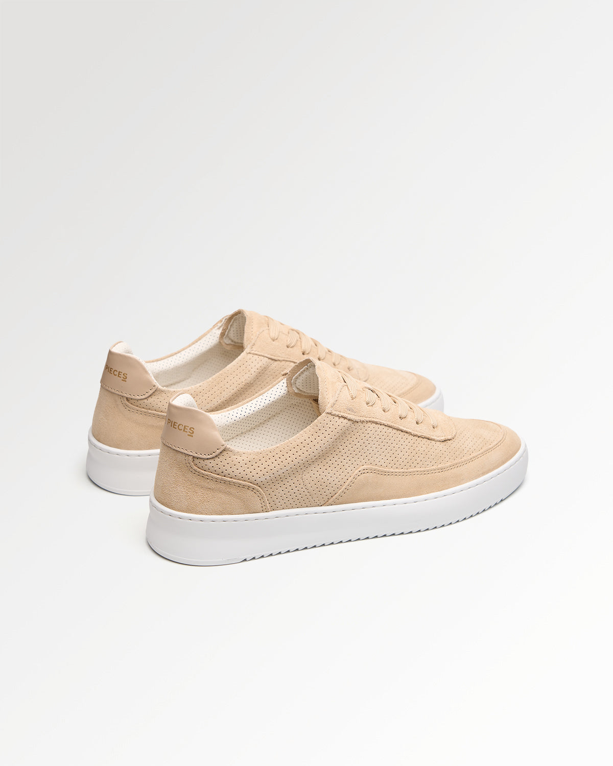 Filling Pieces Mondo Suede Perforated sneakers sand homme
