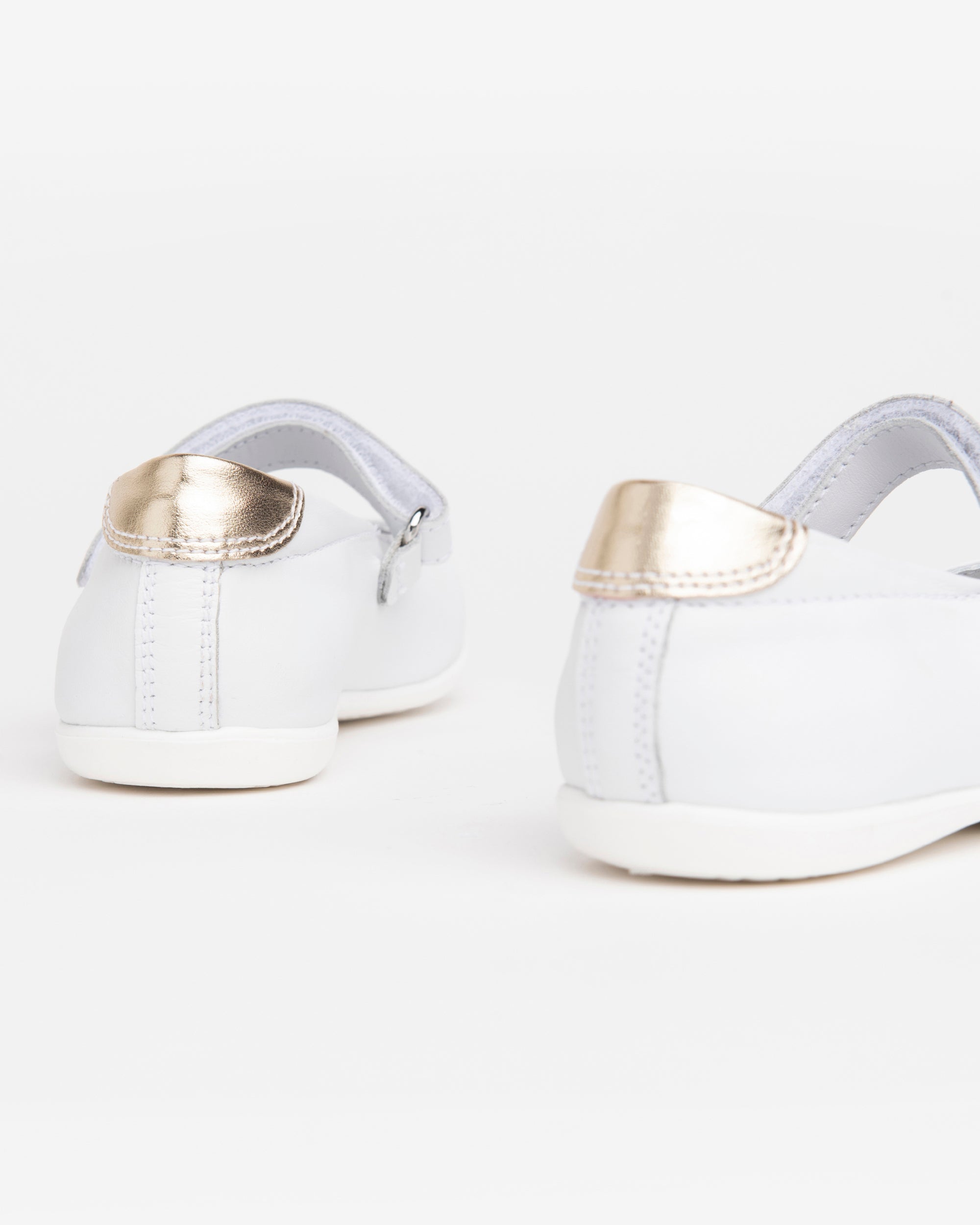 NeroGiardini Ballerines Kids Fille Cuir Été