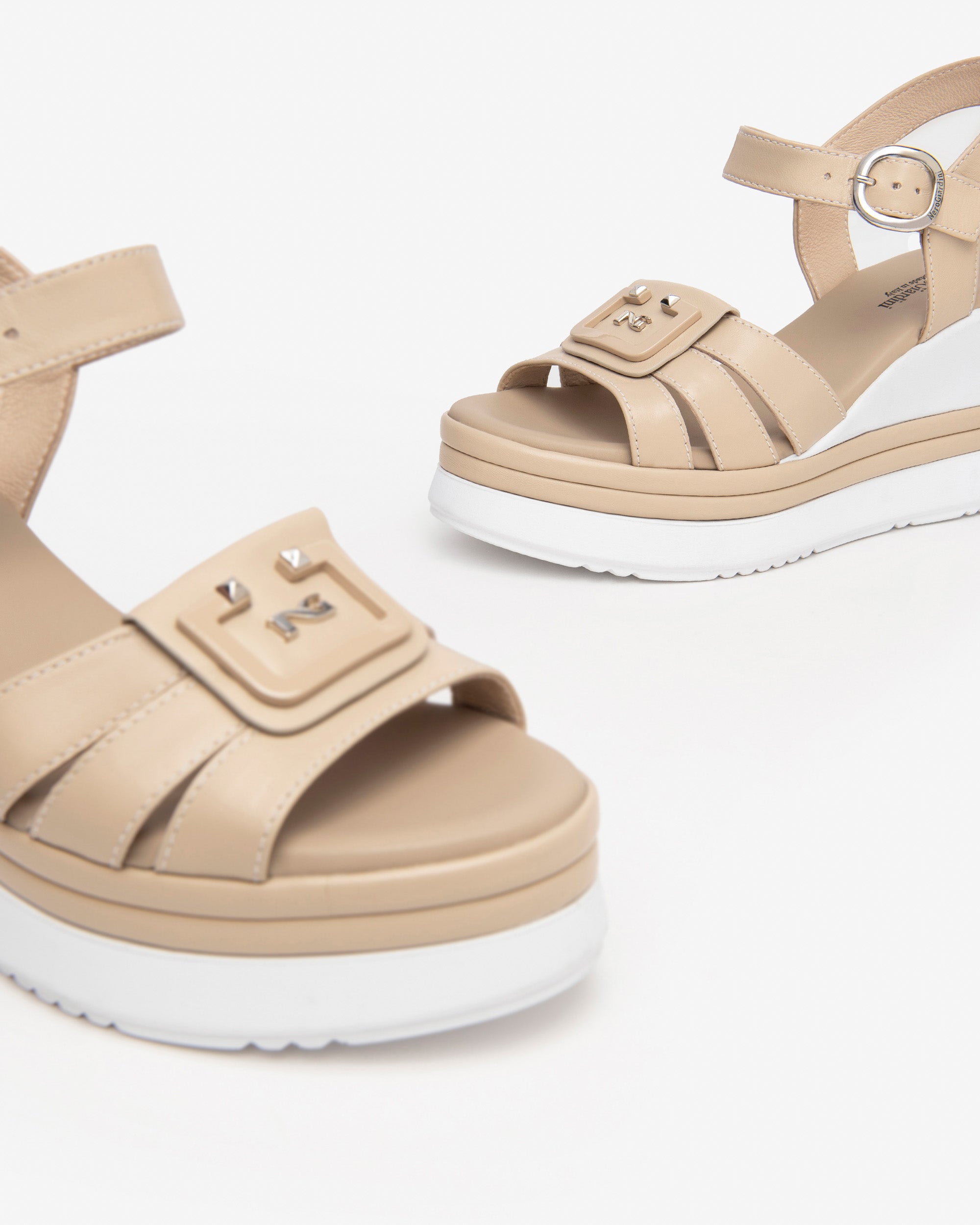 NeroGiardini Sandales Femme Cuir nu-pieds été