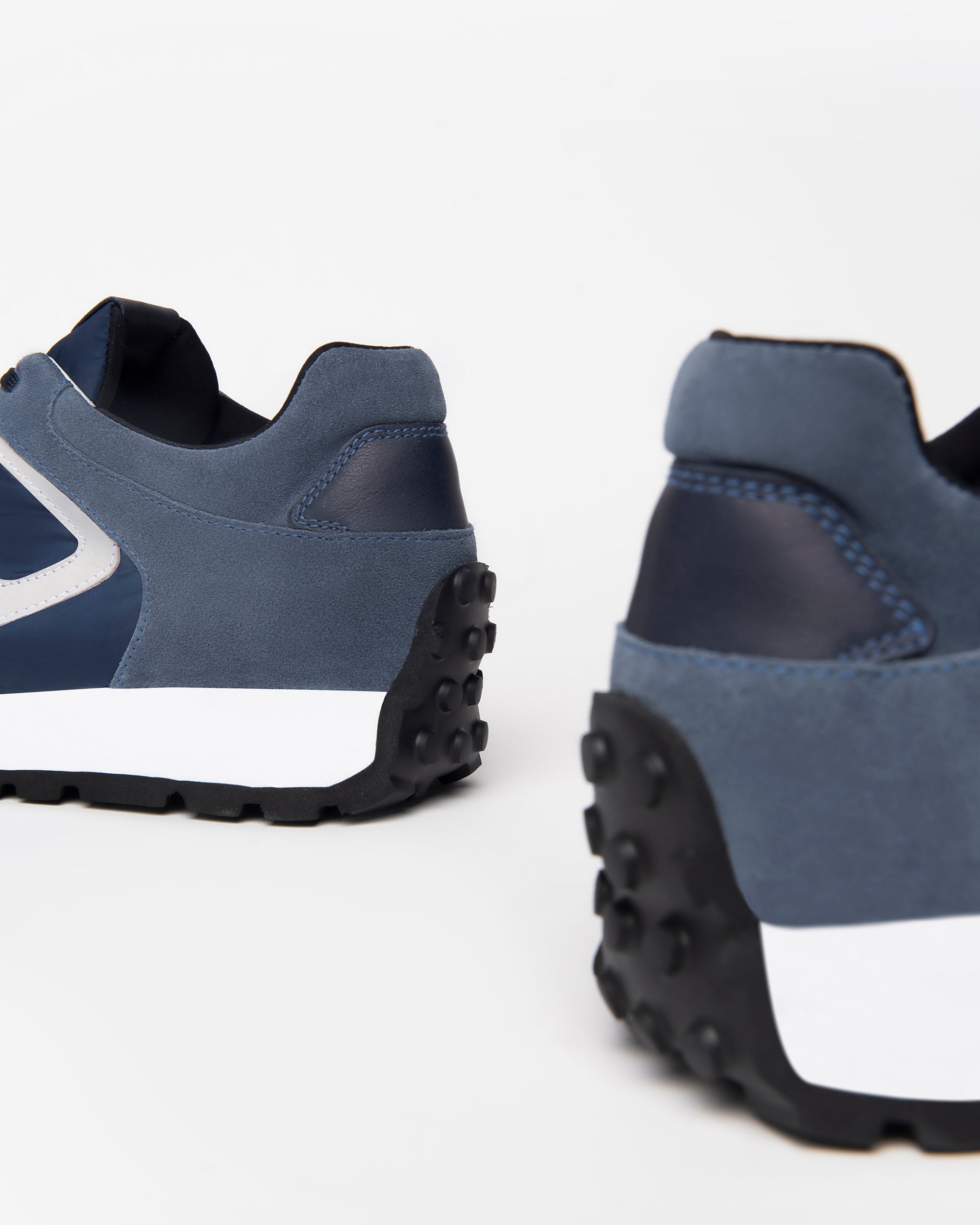 NeroGiardini Sneakers Homme Cuir Velours Pointure 42