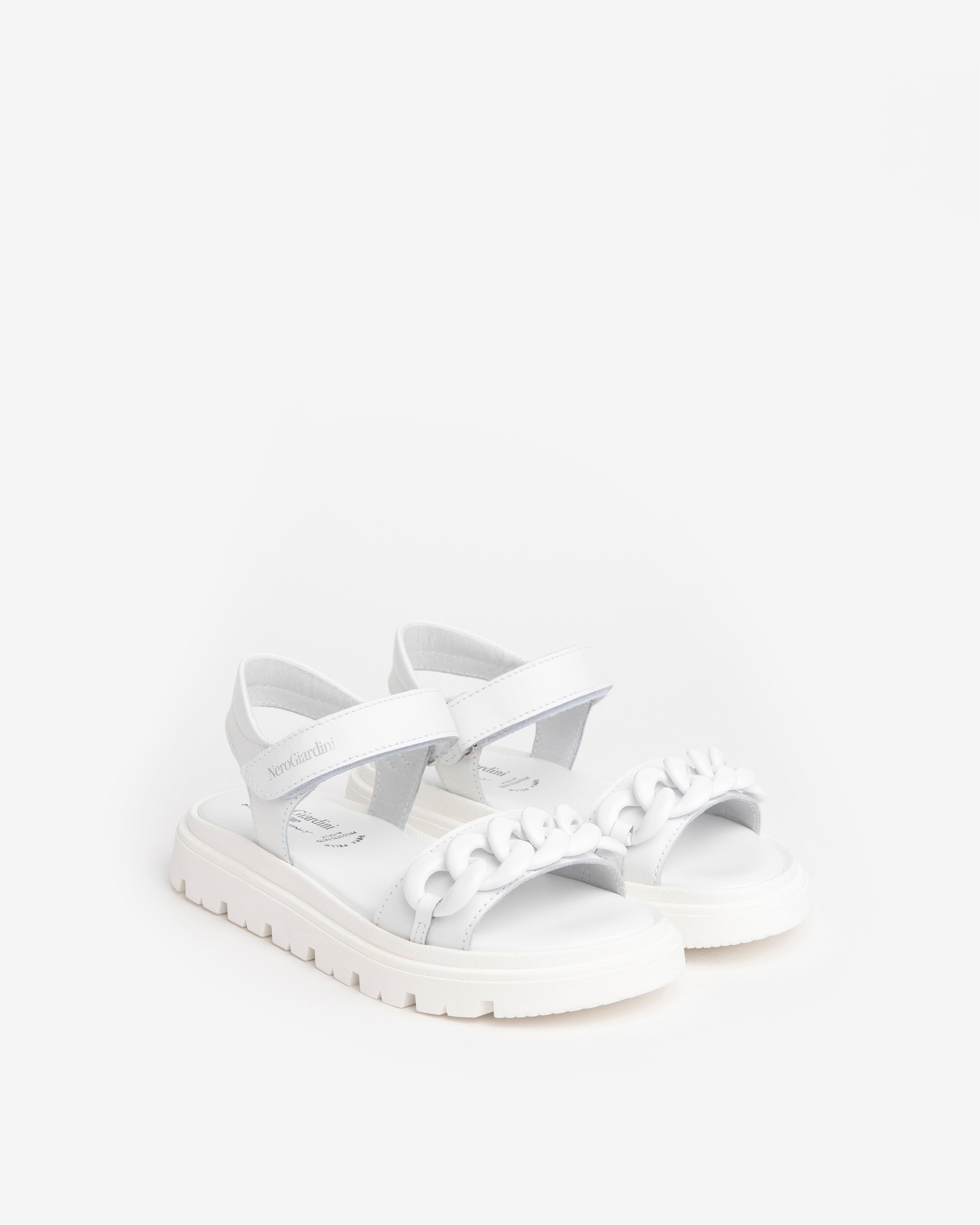 NeroGiardini Sandales Fille Cuir Chaîne Velcro