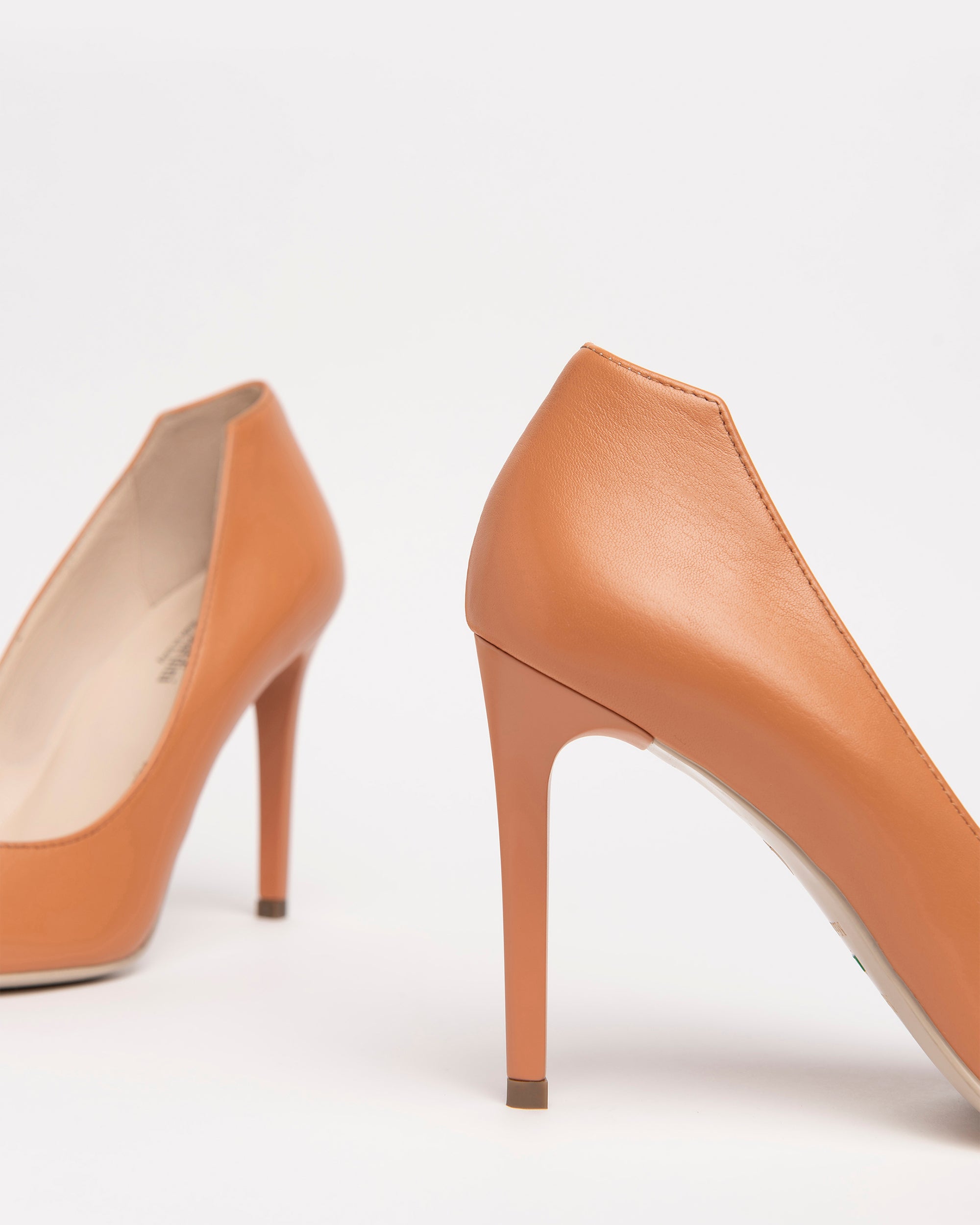 Nerogiardini Escarpins cuir nappa talon 9,5 cm 38