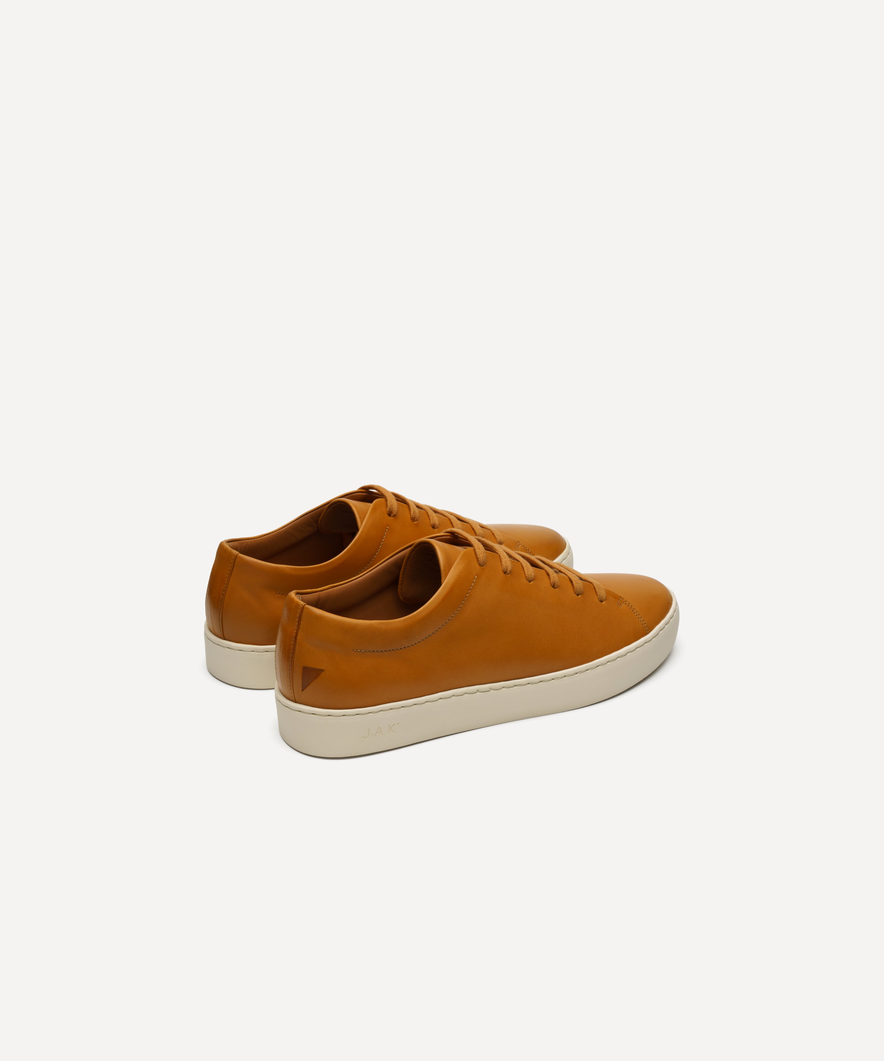 JAK Royal Hazel baskets cuir marron patiné