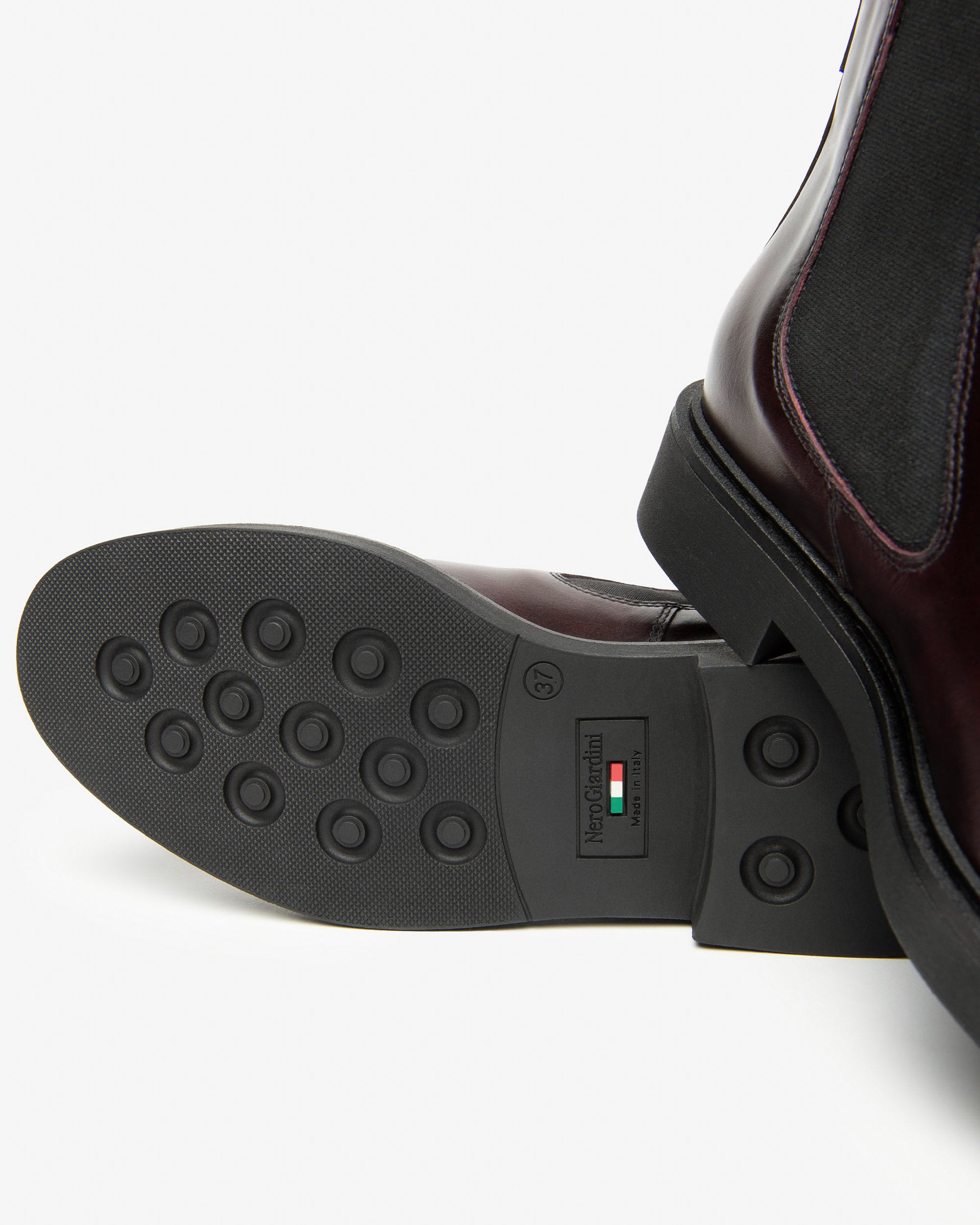 NeroGiardini Bottines Chelsea Femme Cuir Talon 35mm