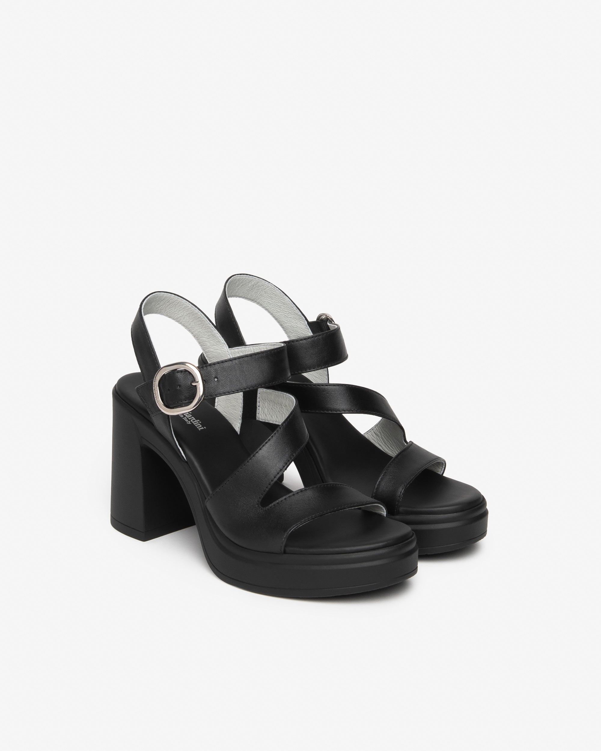 NeroGiardini Sandales femme cuir pointure 38