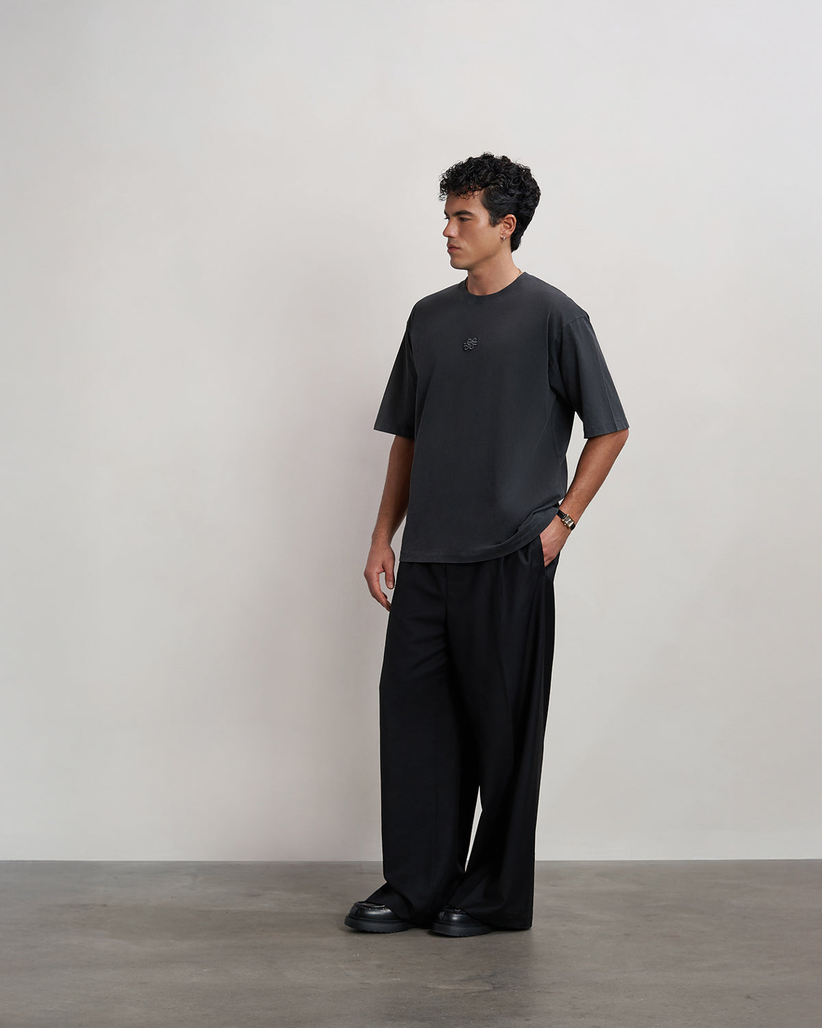 Filling Pieces T-shirt Boxy Embroidered Vintage Black coton