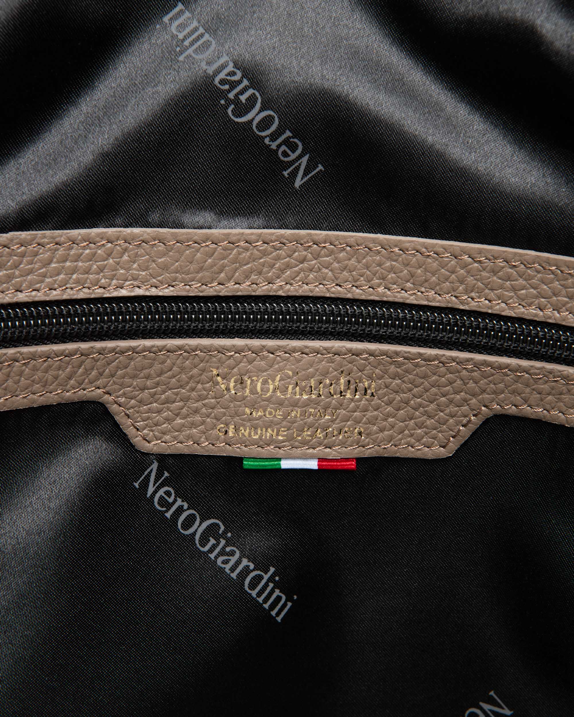 NeroGiardini Sacs Besace Cuir Daim Hobo Femme PZ