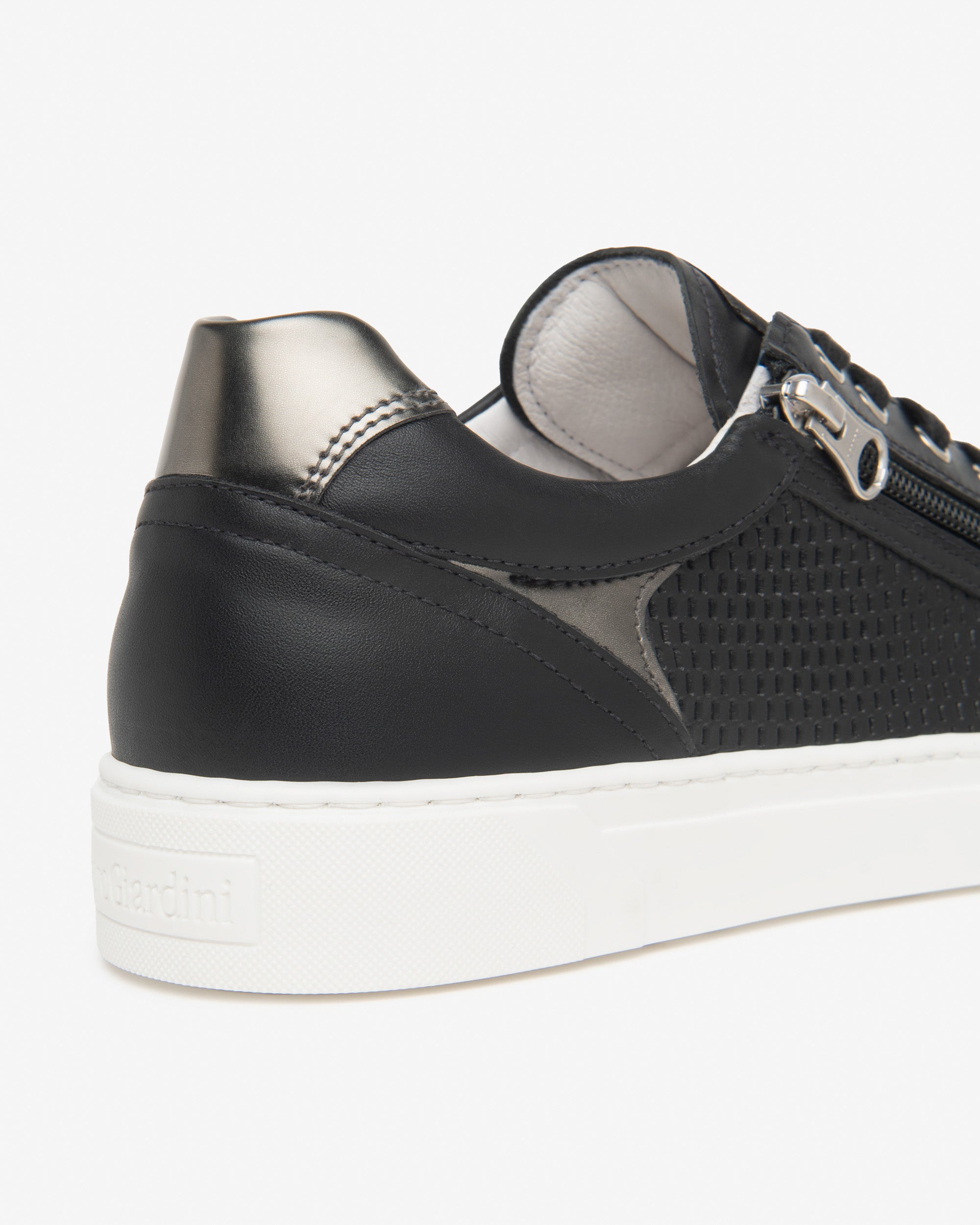 NeroGiardini Sneakers Femme Cuir Technique Confort Ville