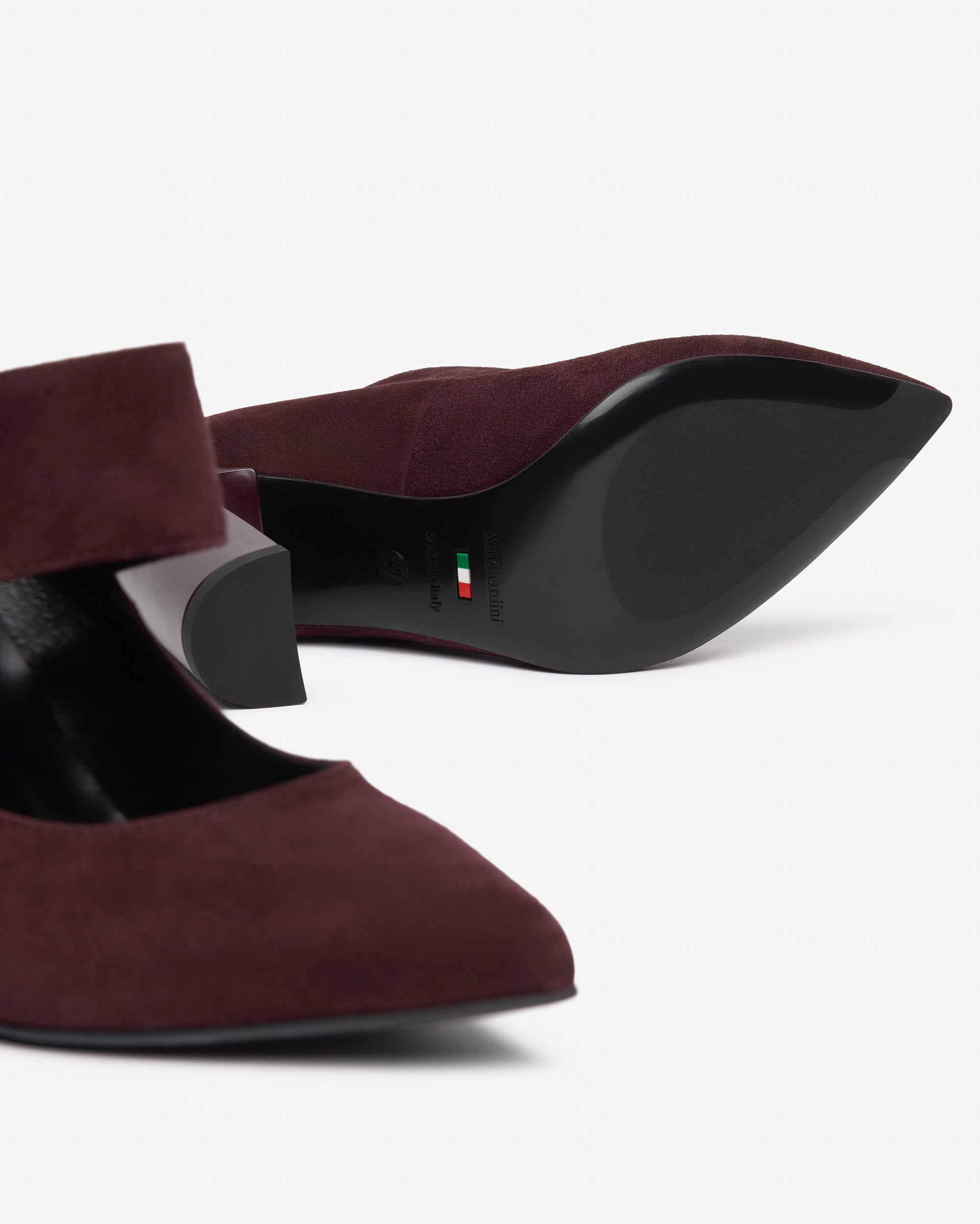 Nerogiardini Ballerines Babies Cuir Velours Femme Talon