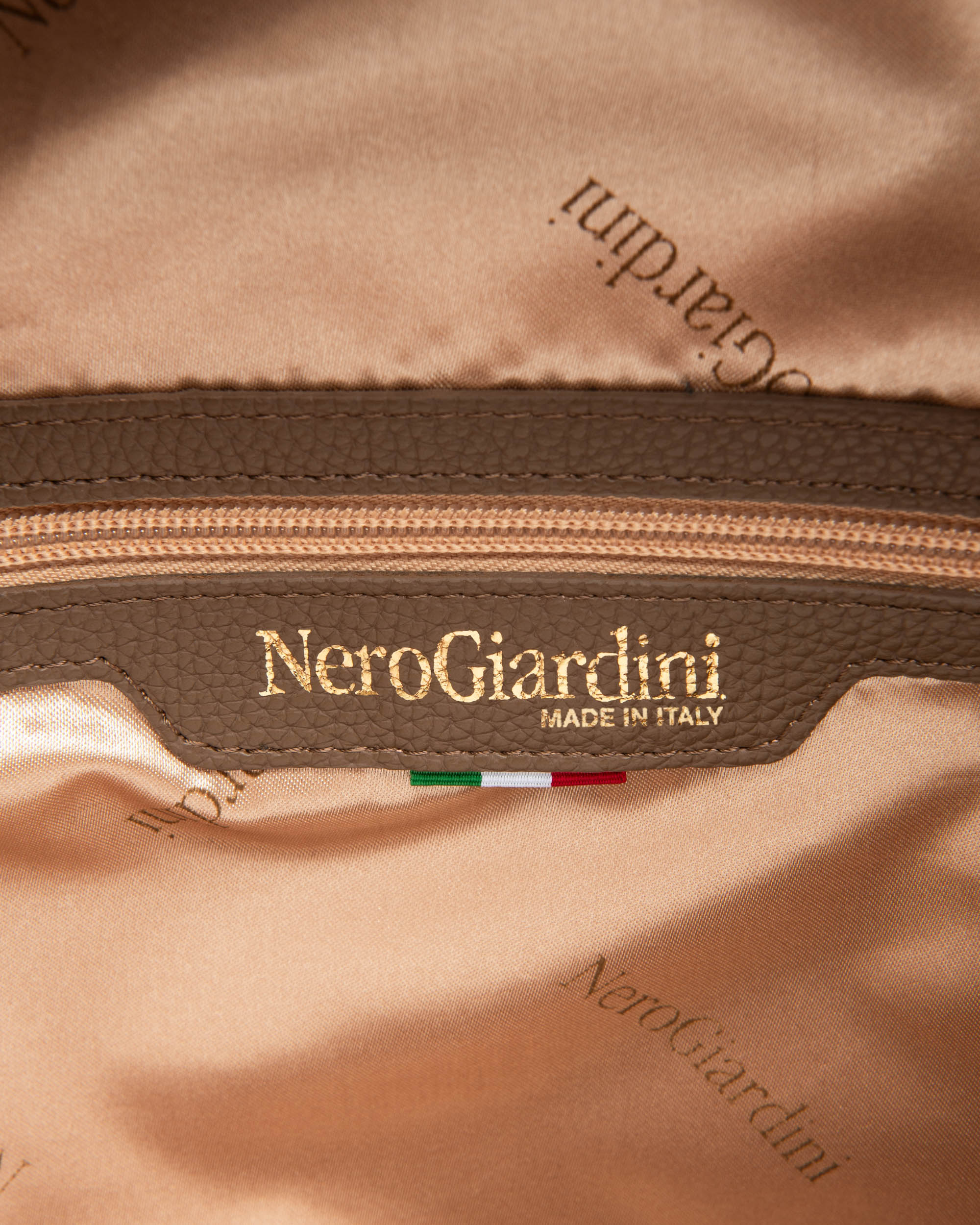 NeroGiardini Sacs Sac à Dos Femme Technique