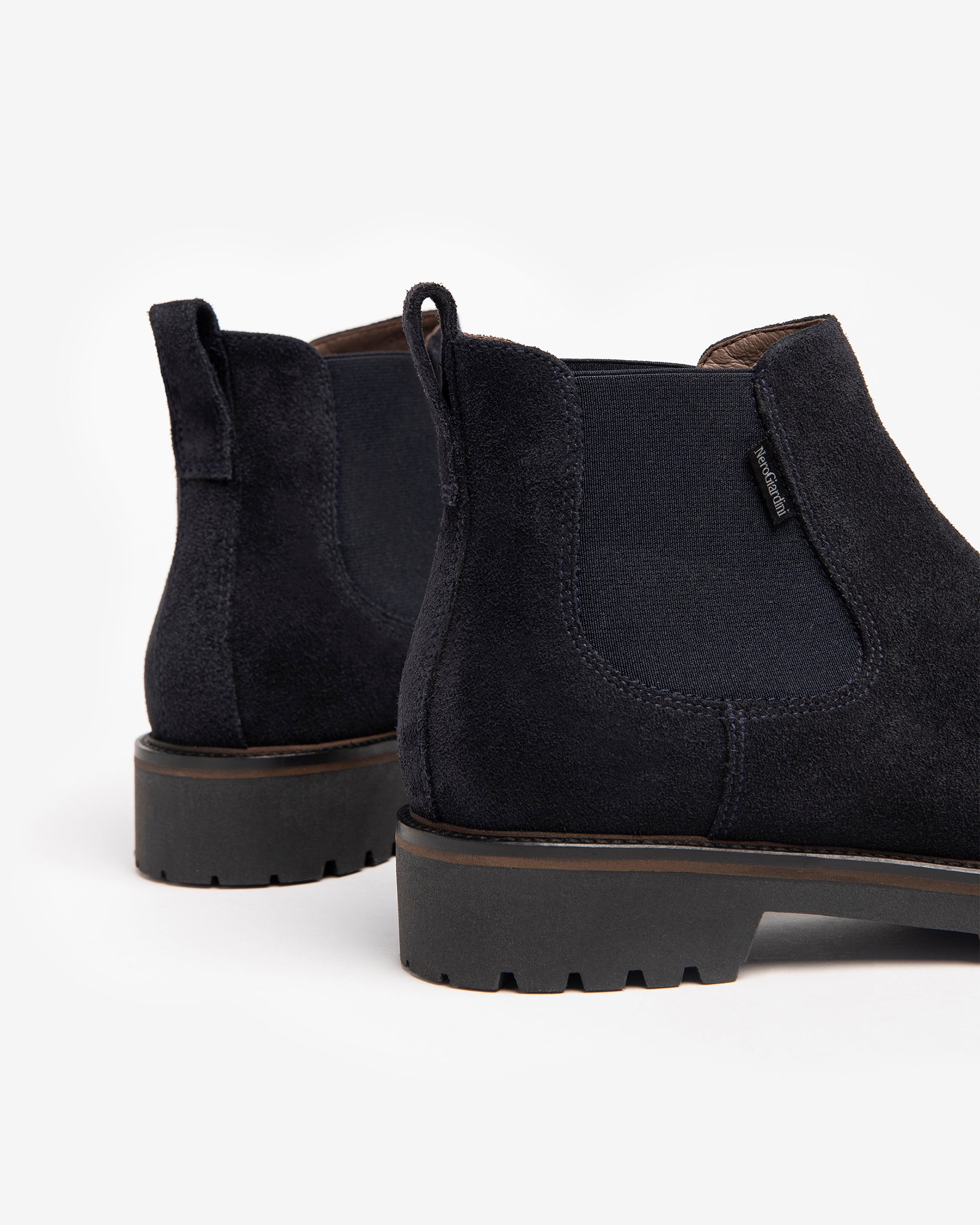 NeroGiardini Bottines Chelsea Femme Cuir Velours