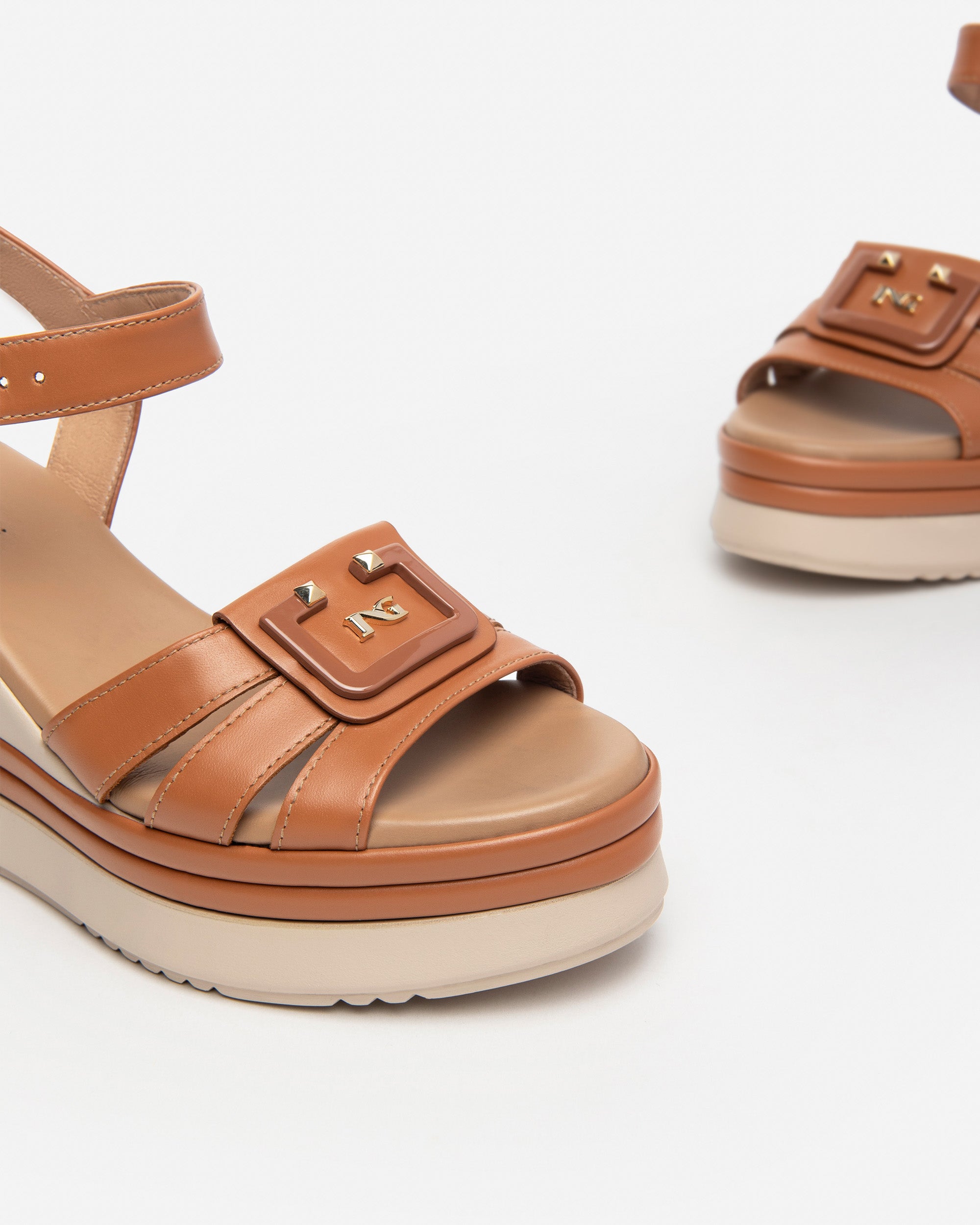 NeroGiardini Sandales Cuir Femme 38 Été Italie