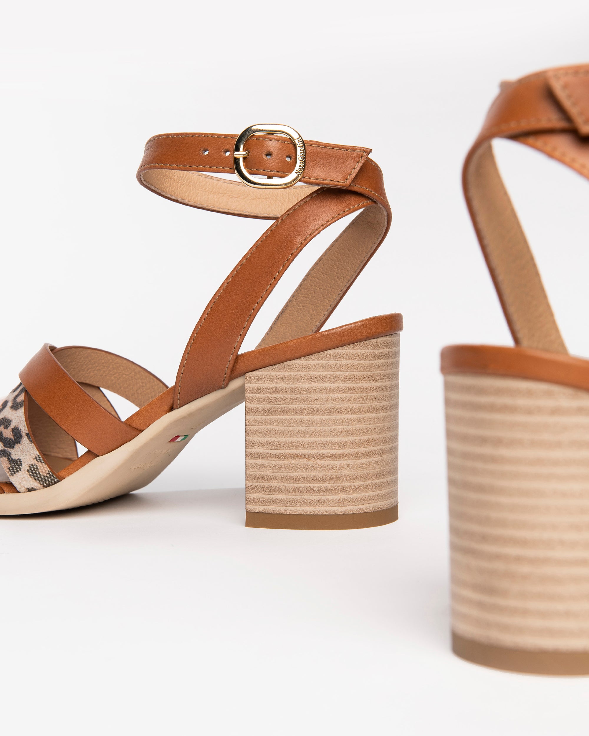 NeroGiardini Sandales cuir femme talon 7 cm animalier