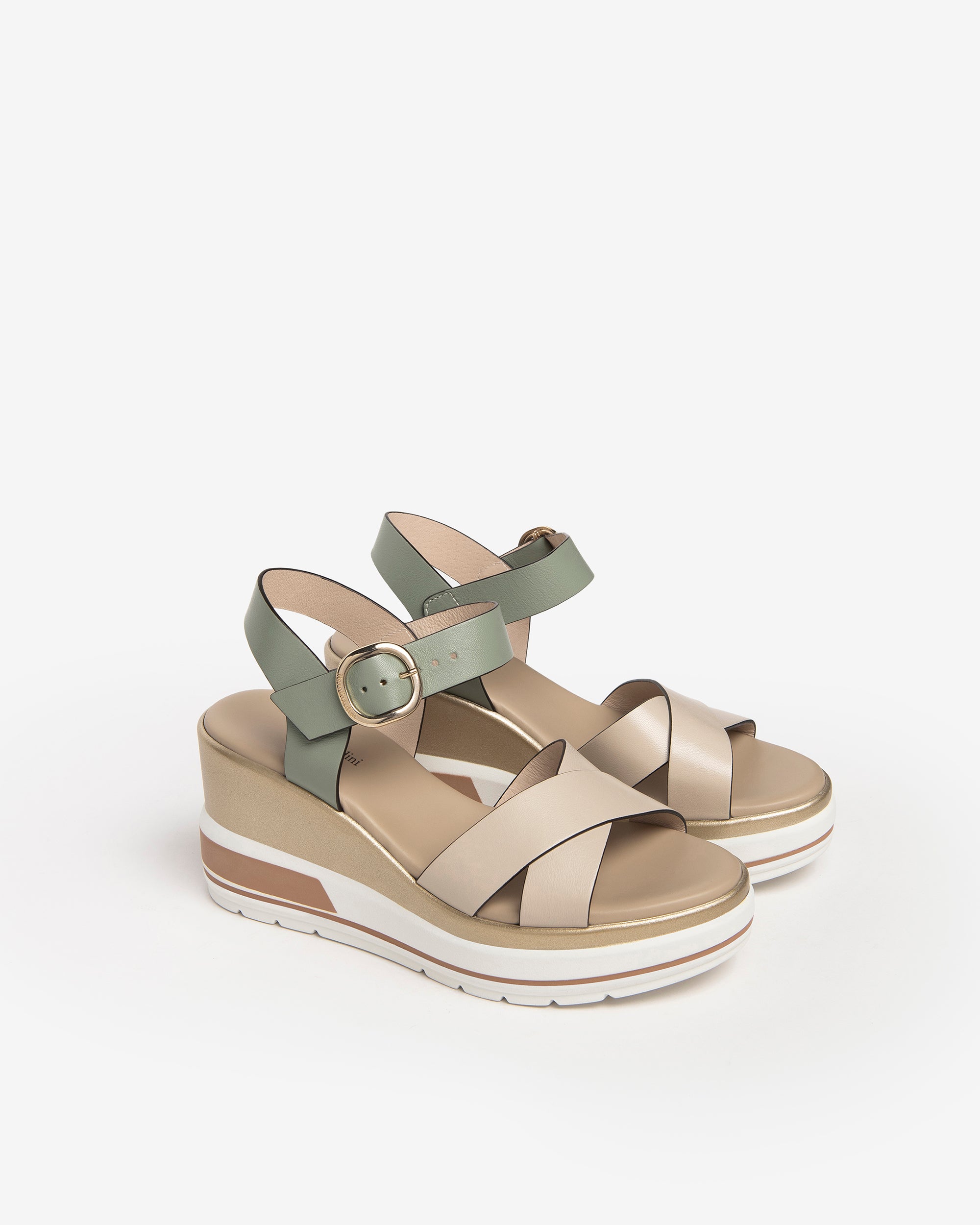 Nerogiardini Sandales femme cuir confort ville