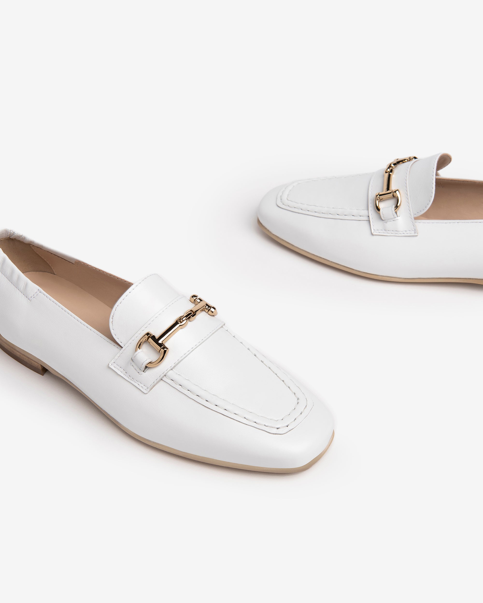 Nerogiardini Mocassins cuir femme ville