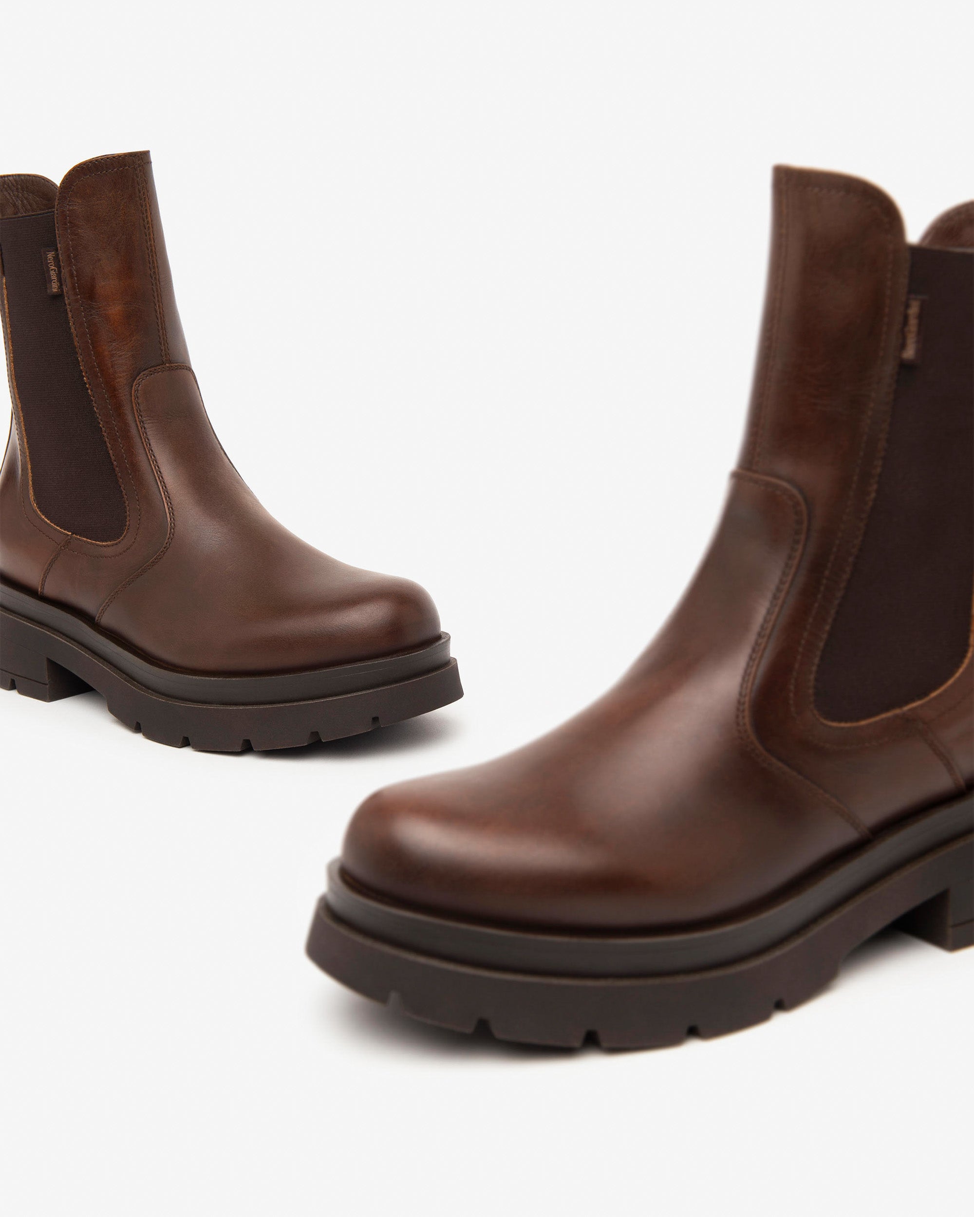 NeroGiardini Bottines Chelsea cuir femme automne