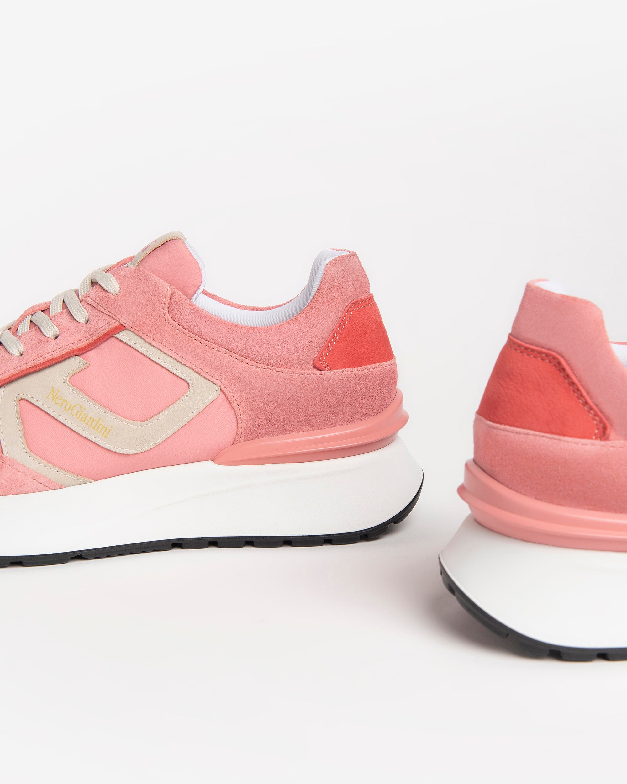 NeroGiardini Sneakers Femme Cuir Daim DryGo