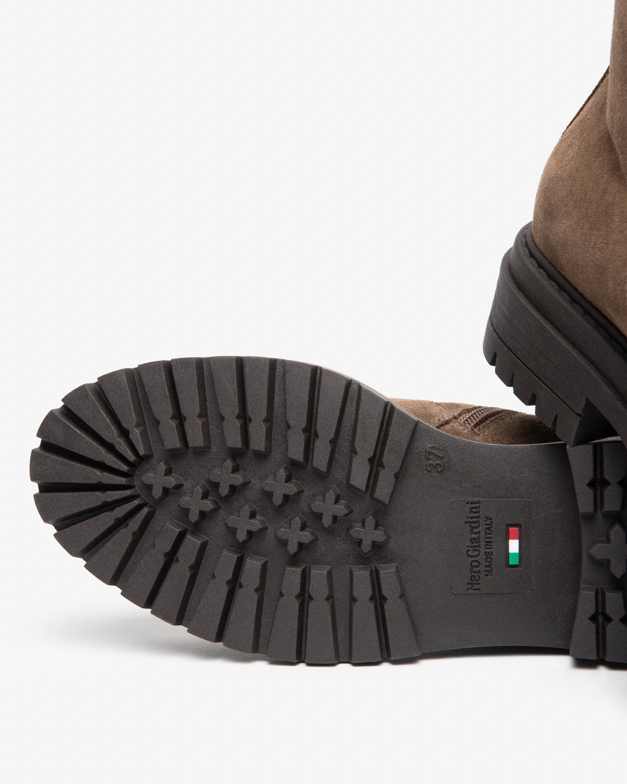 NeroGiardini Chelsea Velours Femme Mouton 40 mm