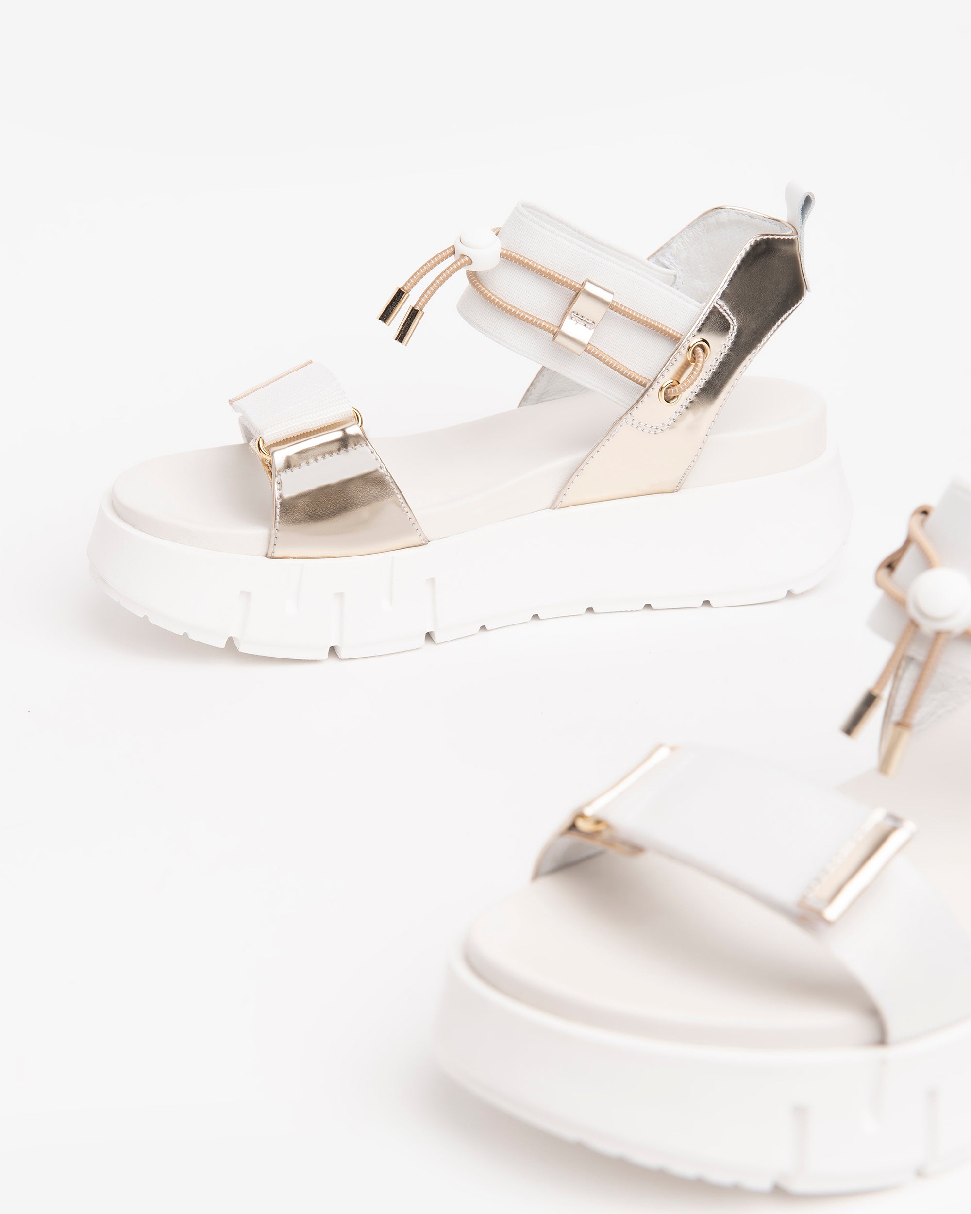 NeroGiardini Sandales Femme Cuir Tissu Technique Été