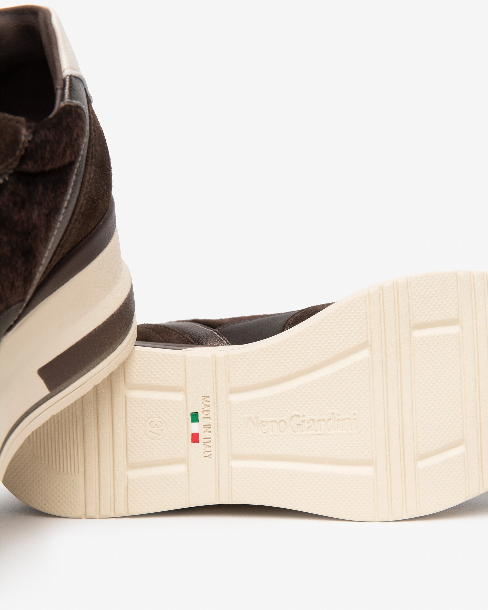 NeroGiardini Sneakers Sneakers Femme Cuir Velours Compensées