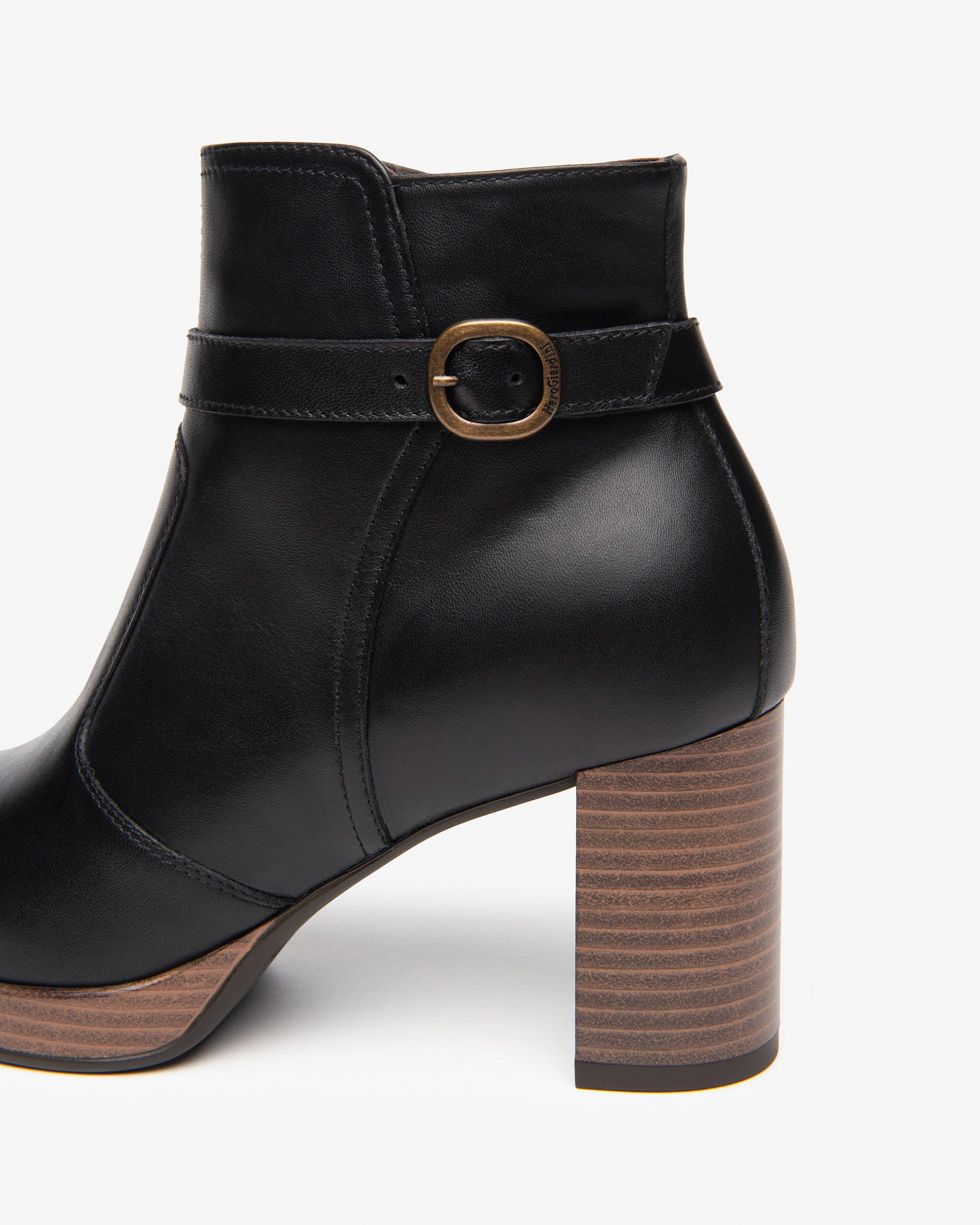 NeroGiardini Bottines Femme Cuir Pointure 37 Ville