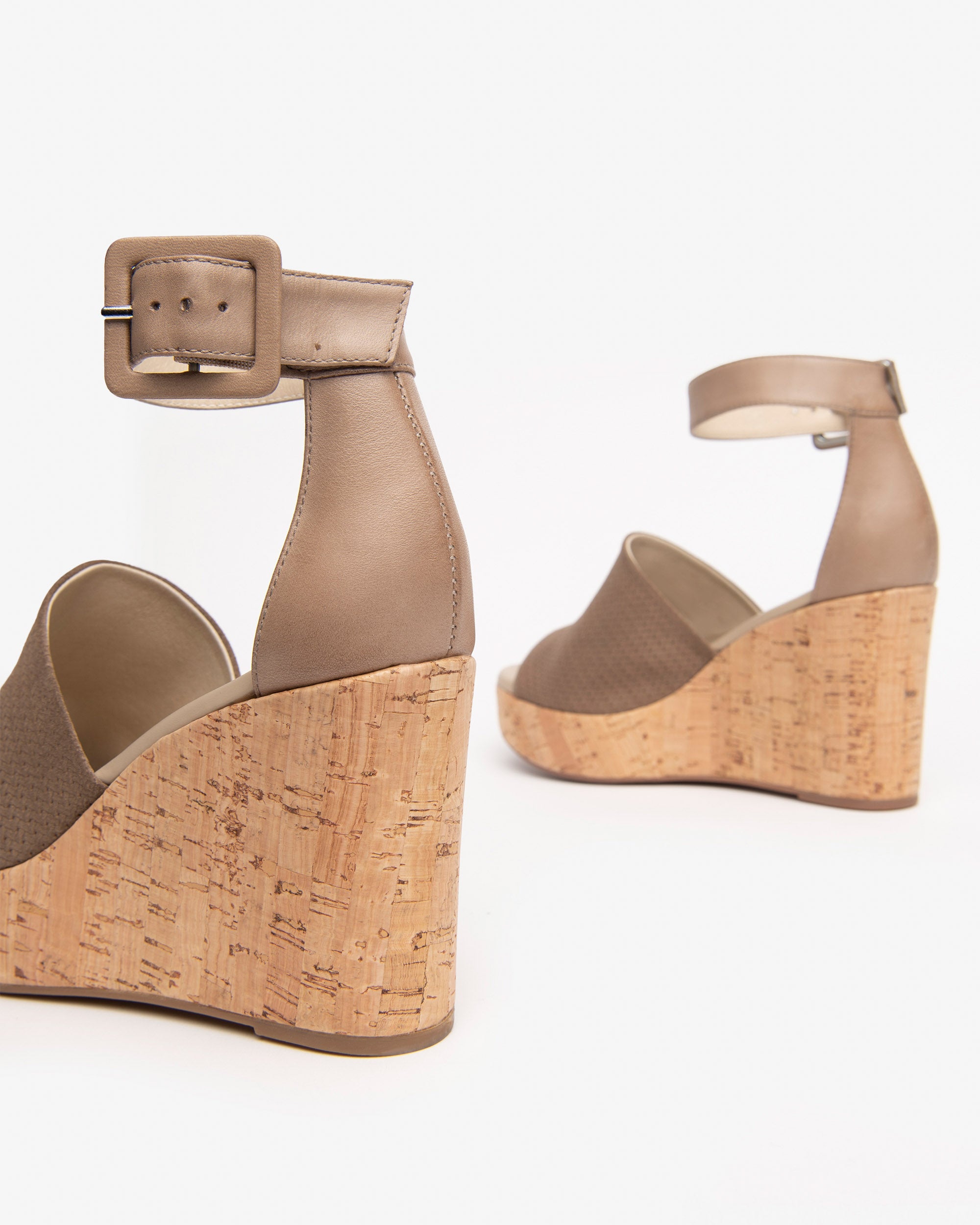 NeroGiardini Sandales Sandales Cuir Velours Femme 38