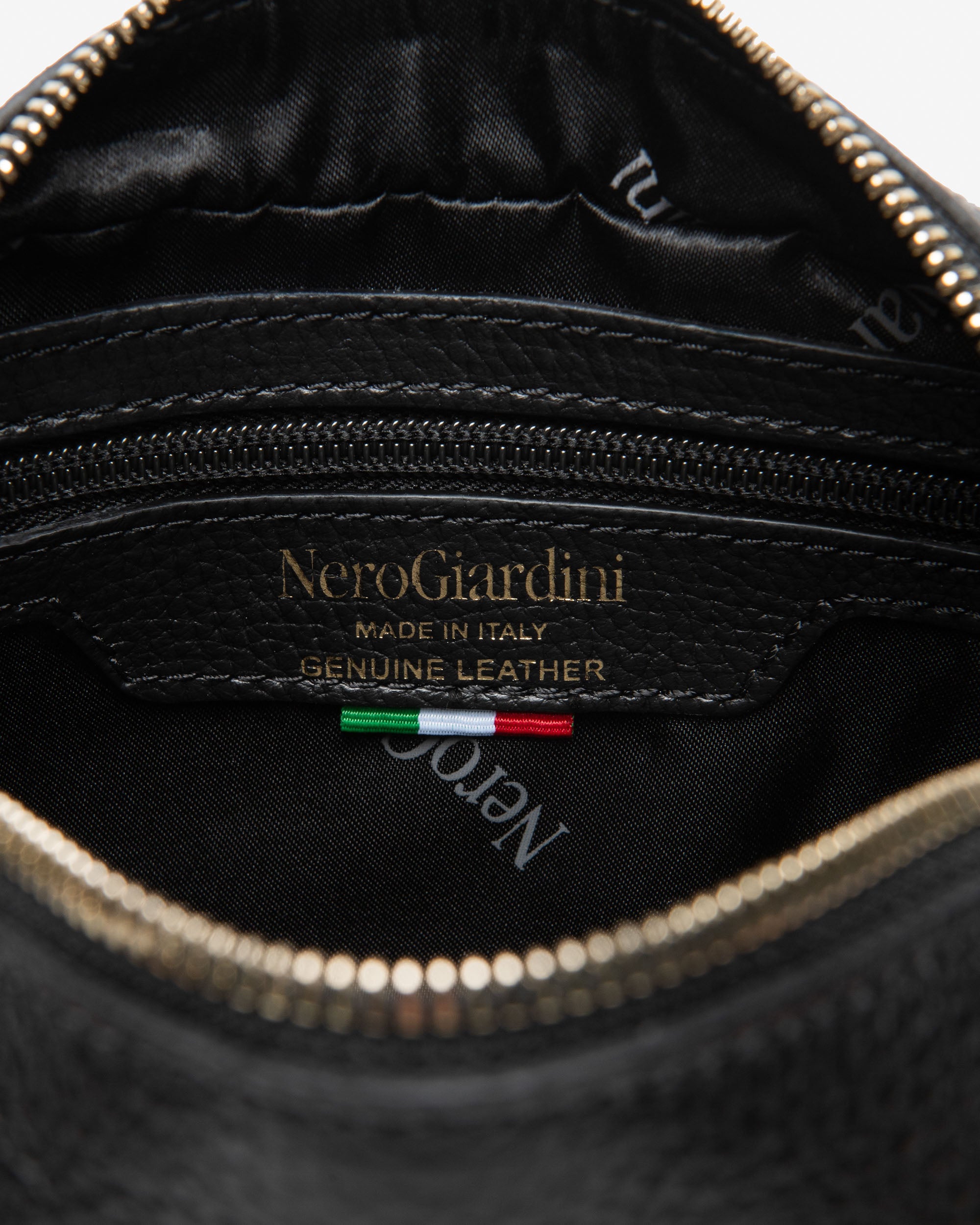 NeroGiardini Sacs Bandoulière Femme Cuir Souple