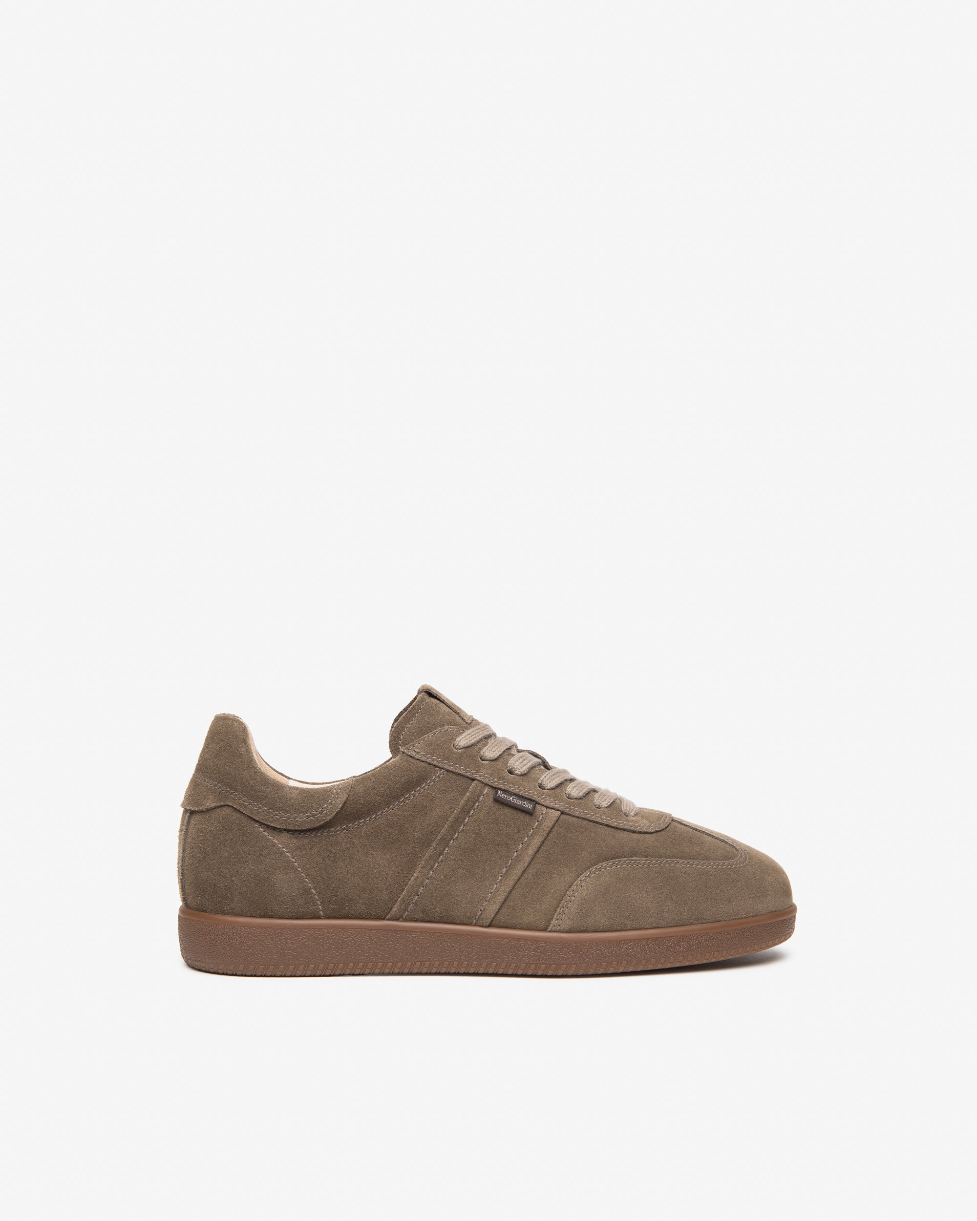 NeroGiardini Sneakers baskets daim homme 42 caoutchouc
