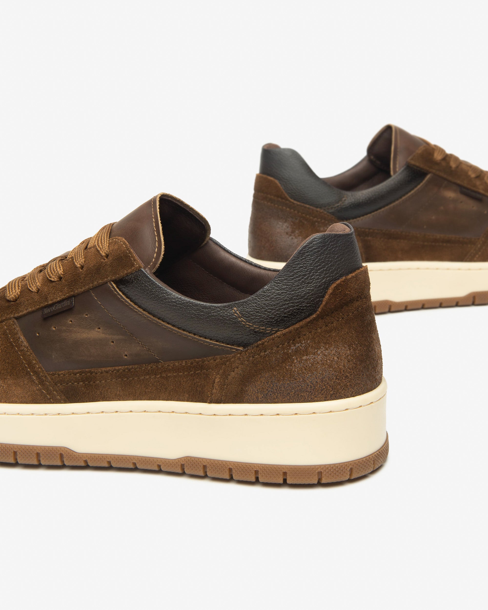 NeroGiardini Sneakers Homme Cuir Velours confort memory