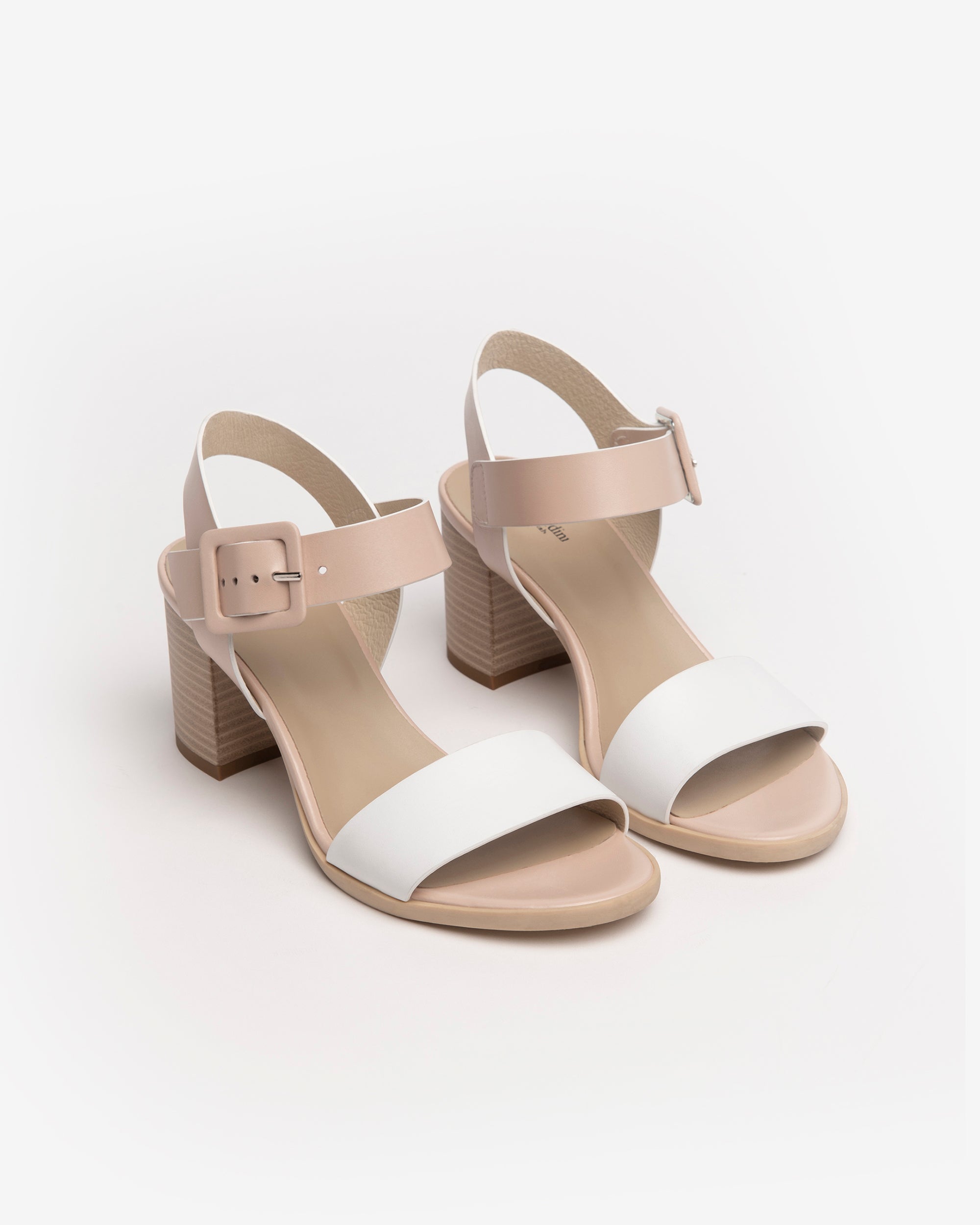 Nerogiardini Sandales sandales cuir femme minimalistes