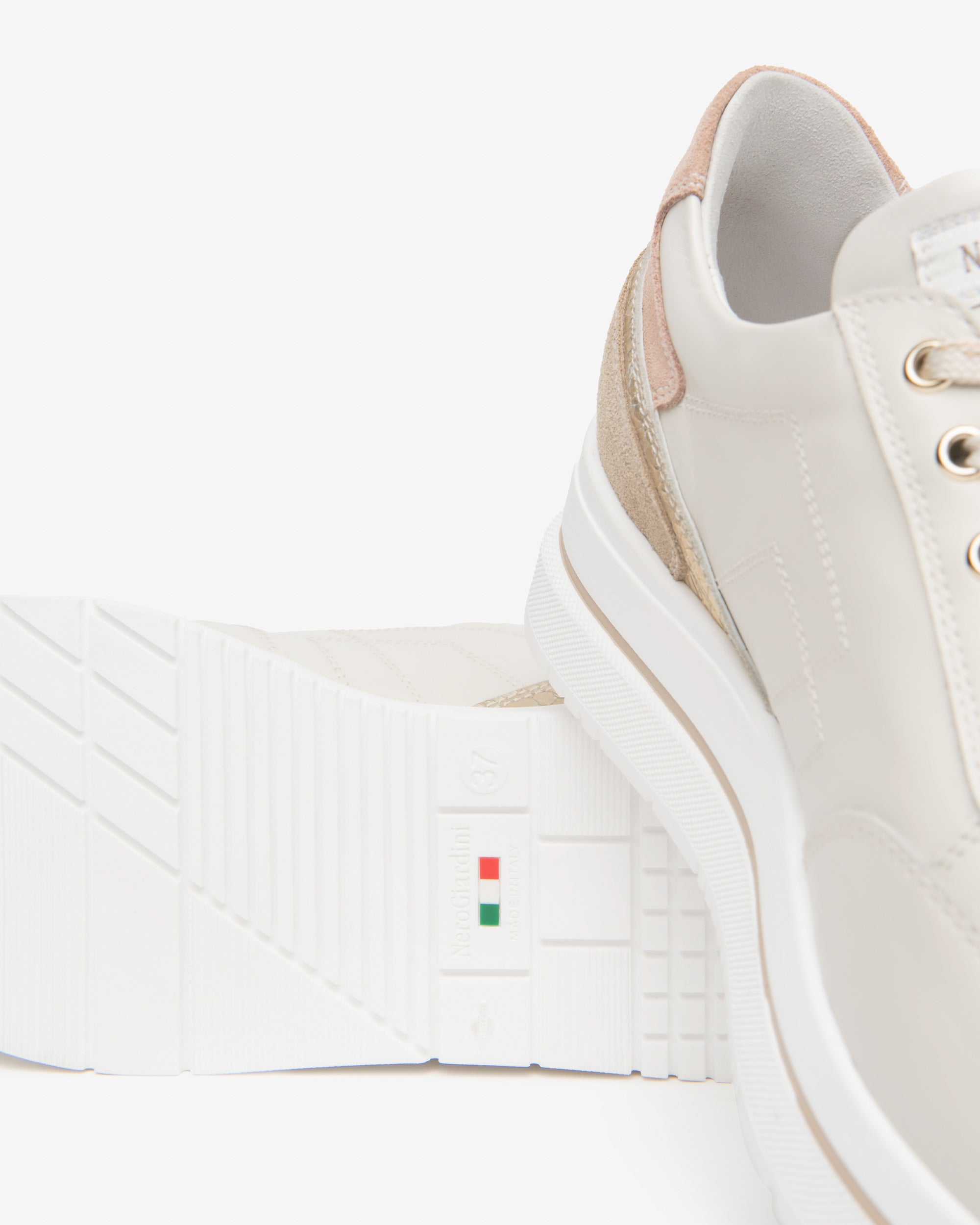 NeroGiardini Sneakers sneakers femme cuir velours 37