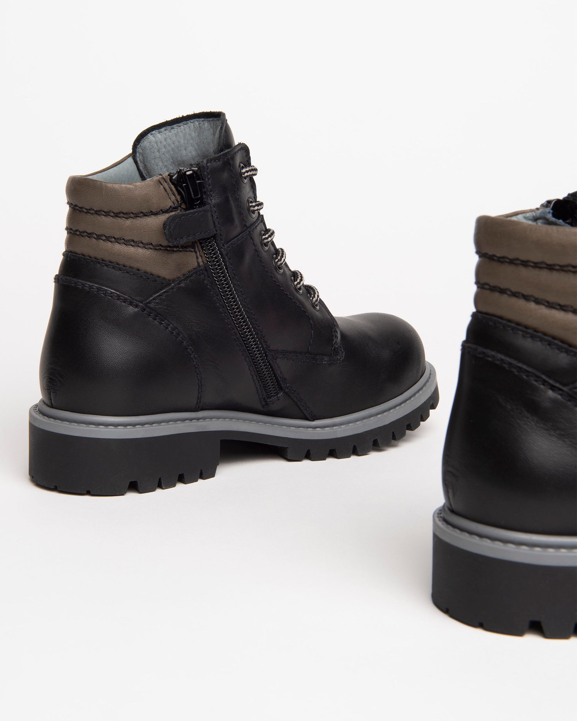 NeroGiardini Bottines Teens Garçon Cuir Lacets Zip