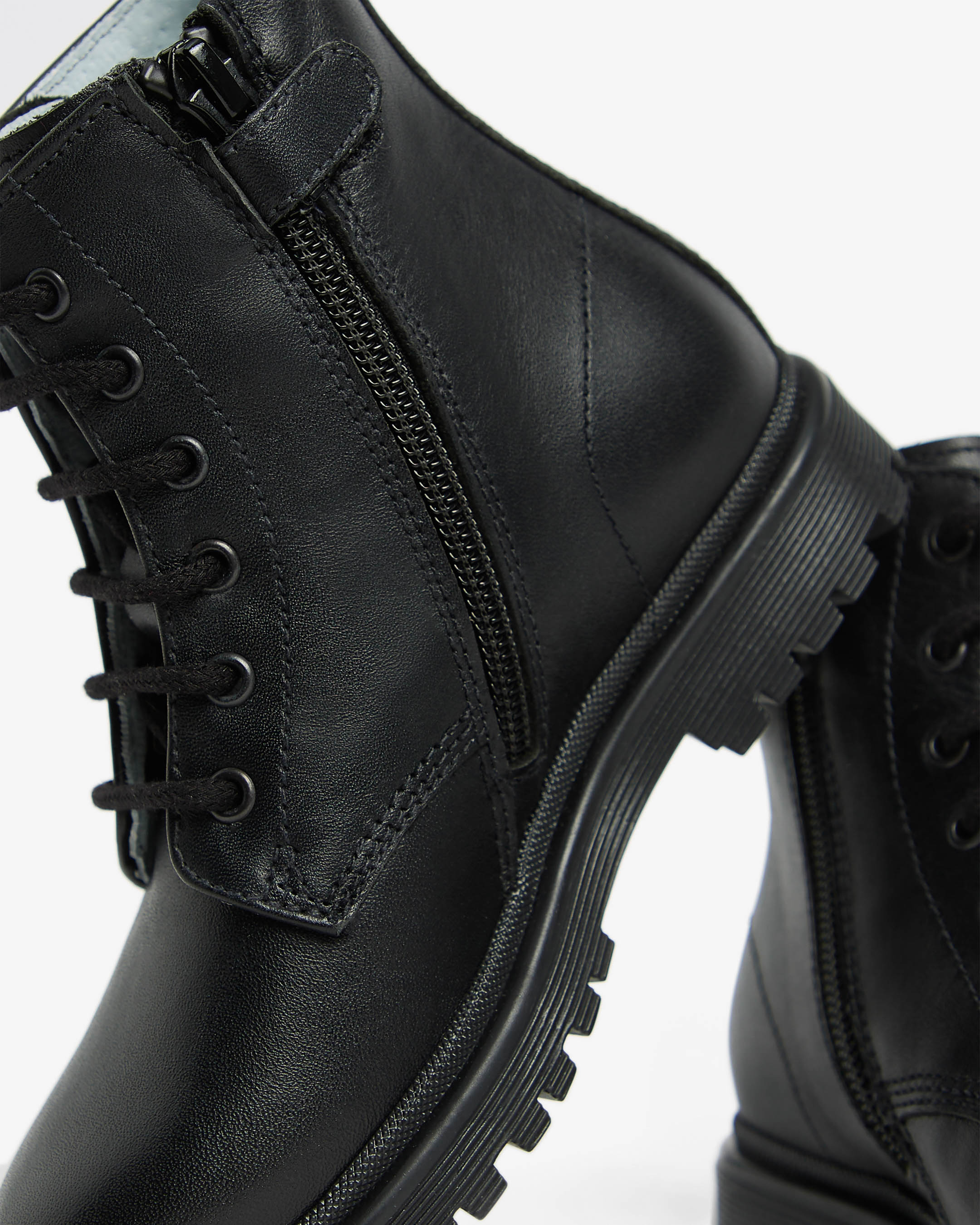 NeroGiardini Bottines Motardes Junior cuir pointure 25