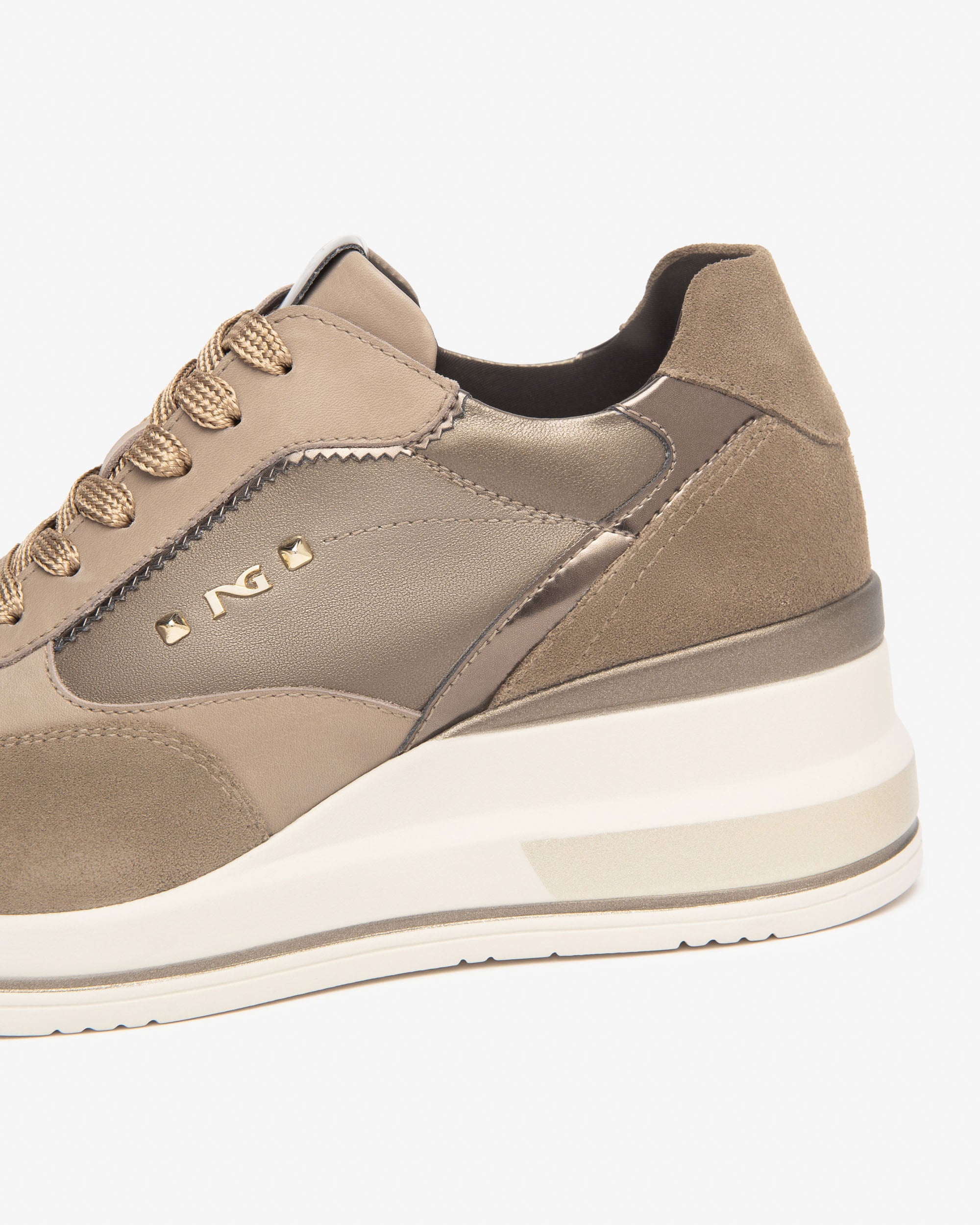 NeroGiardini Sneakers Femme Cuir Velours sneakers confort