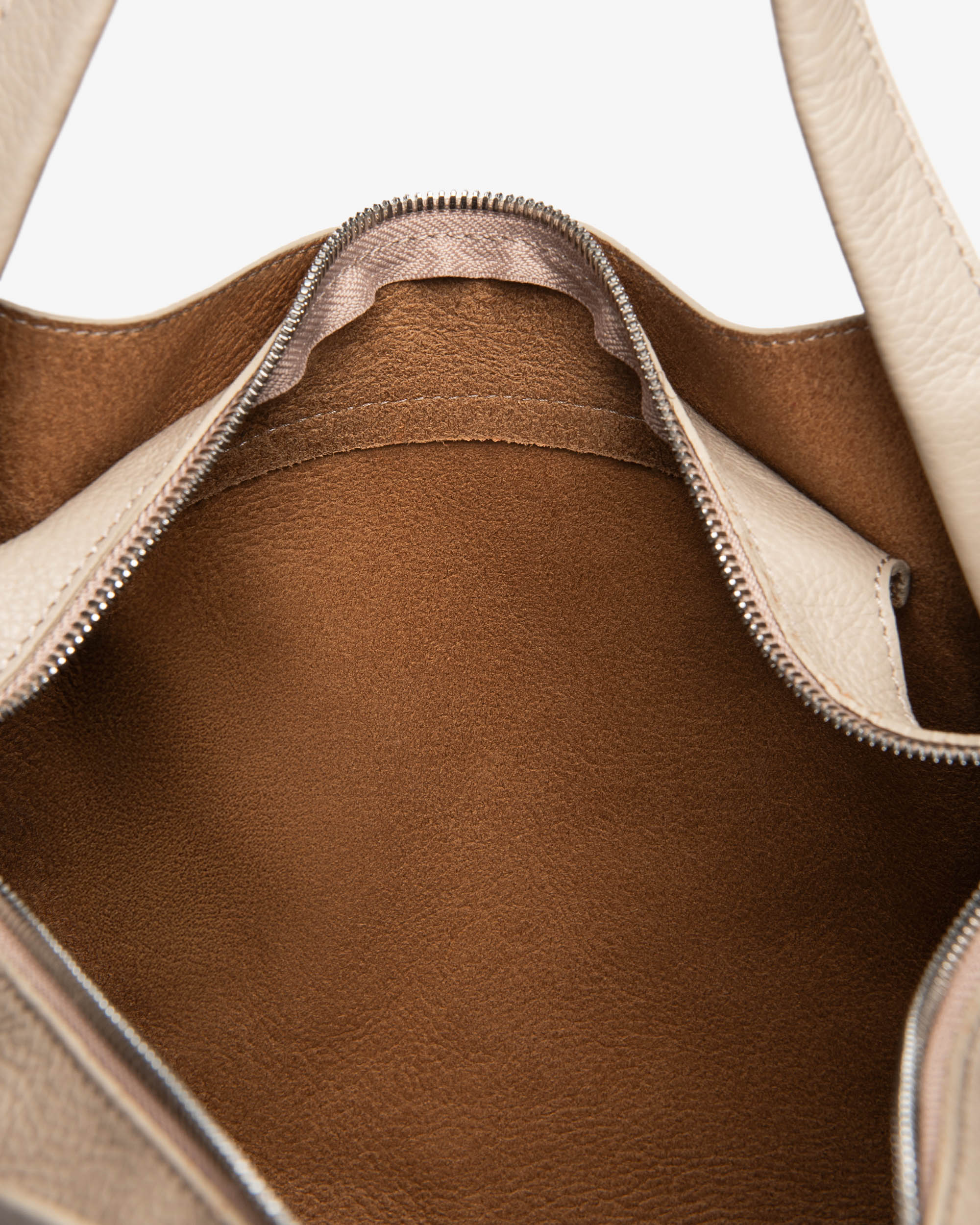 NeroGiardini Sacs besace femme cuir hobo automne