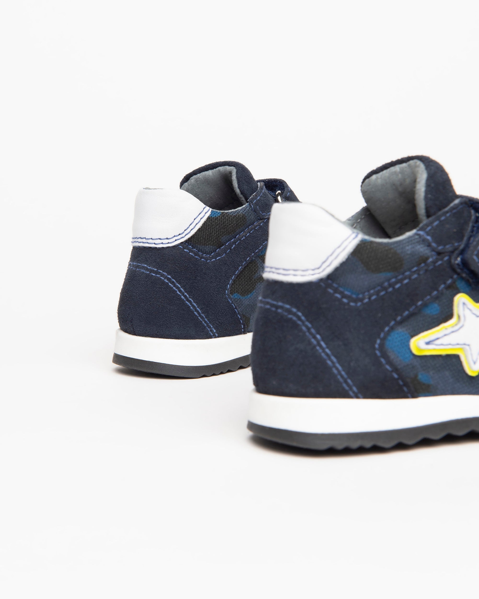 NeroGiardini Sneakers Baby garçon velours scratch