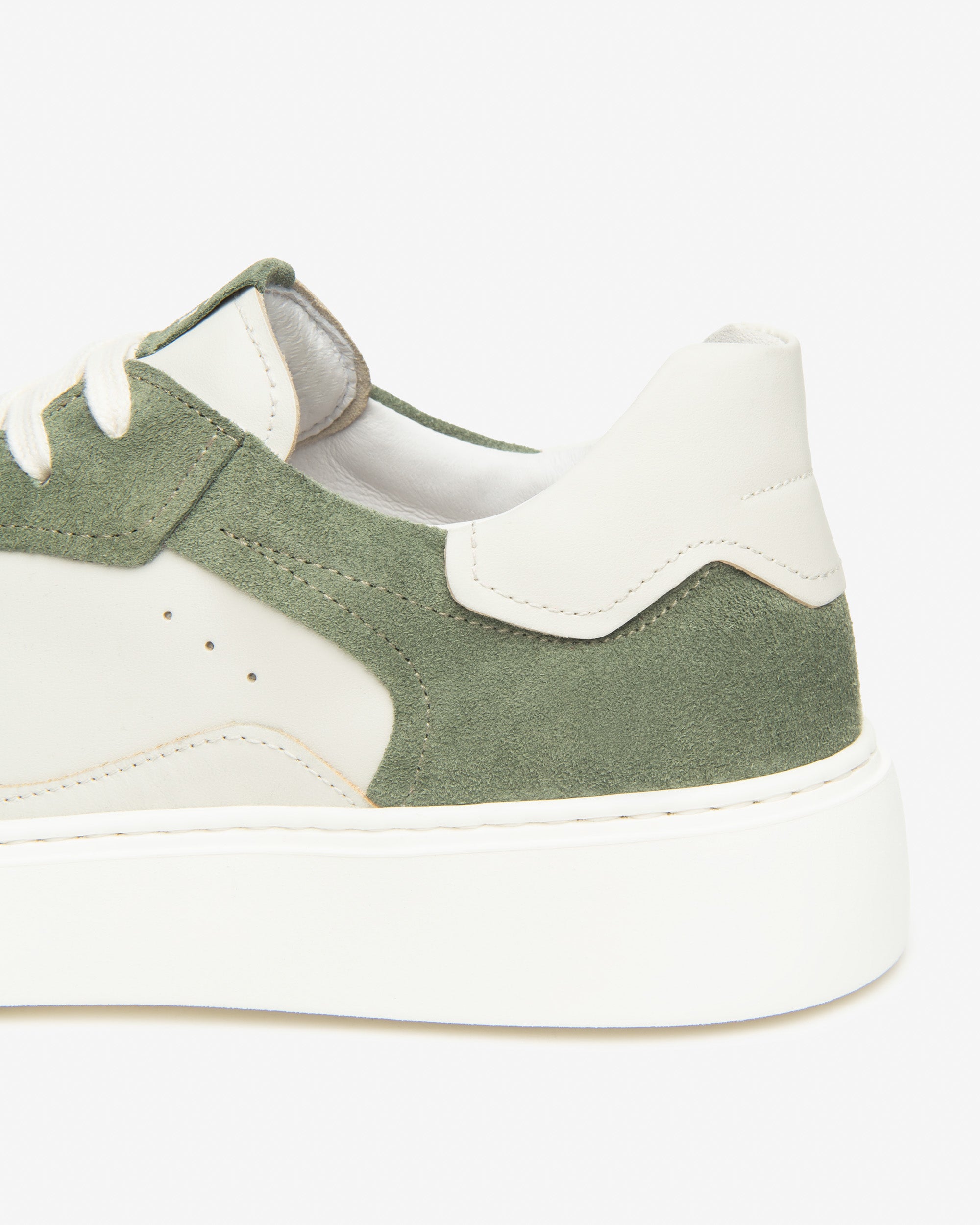 NeroGiardini Sneakers Homme Cuir Velours 42 Confort