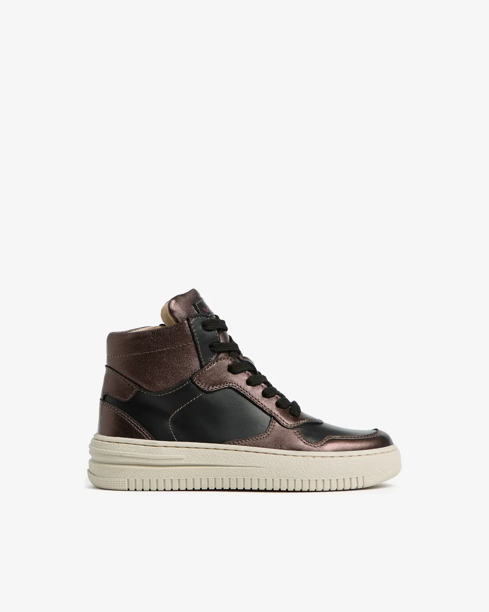 Nerogiardini Sneakers Teen Baskets Fille Cuir