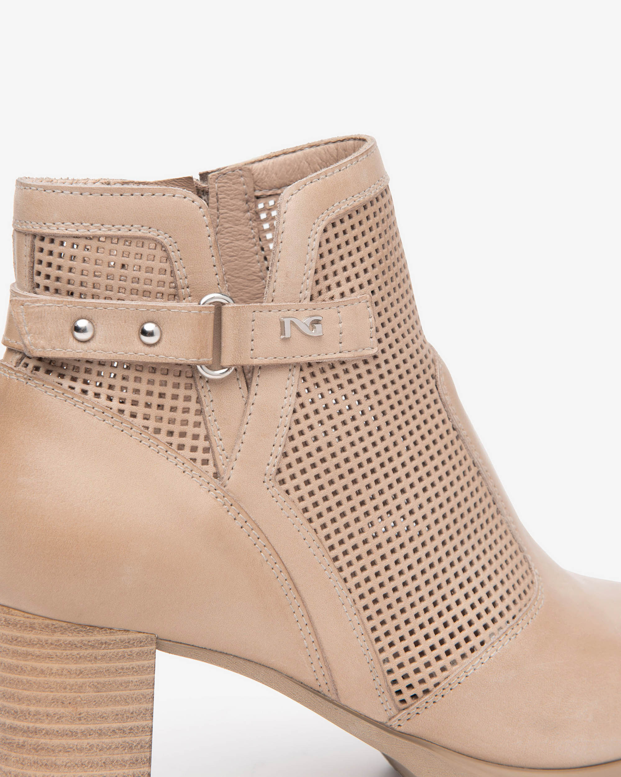 Nerogiardini Bottines bottines cuir femme ville