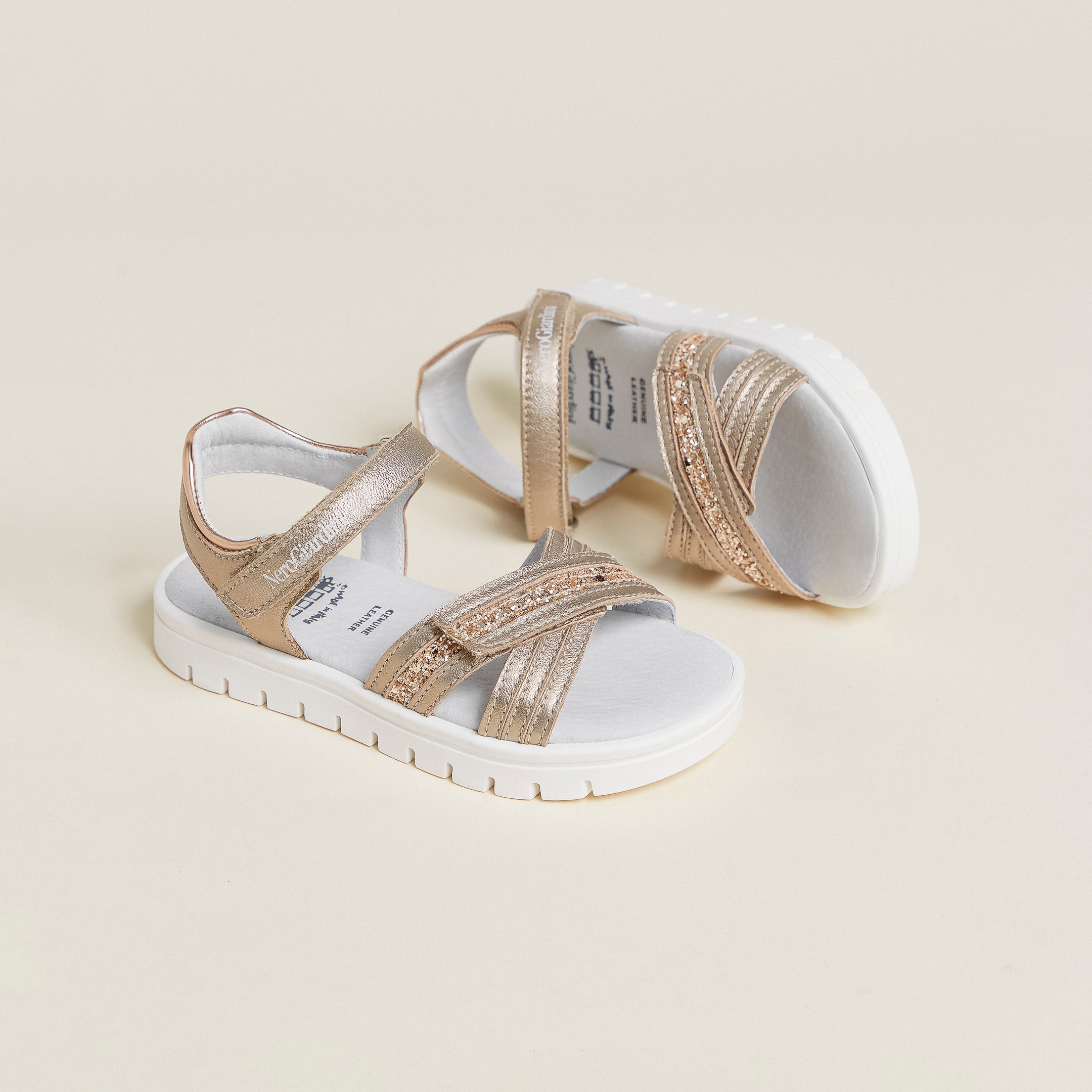 NeroGiardini Sandales Junior Fille Cuir Technique