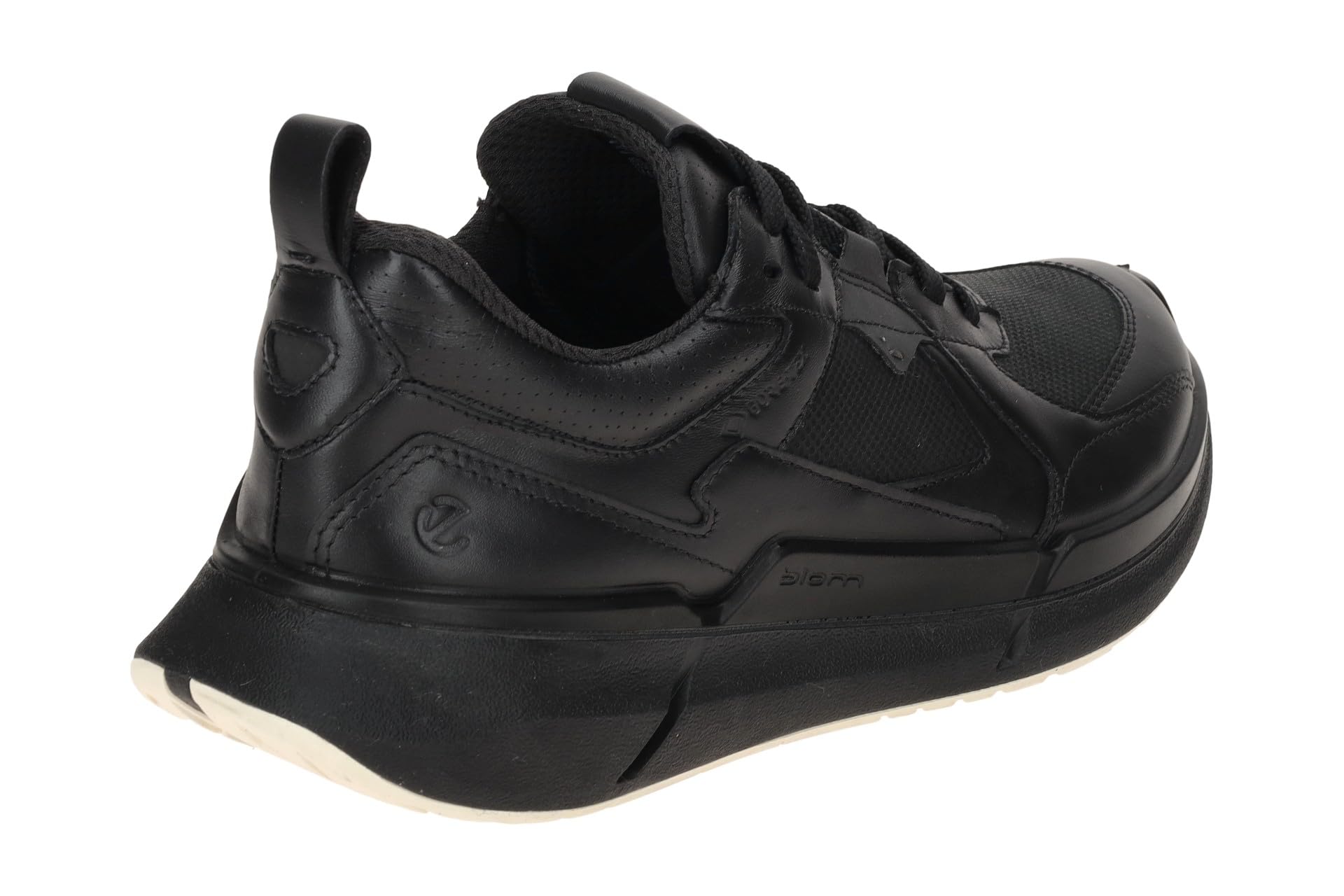 ECCO BIOM 2.2 baskets Gore-Tex noir pointure 40-41