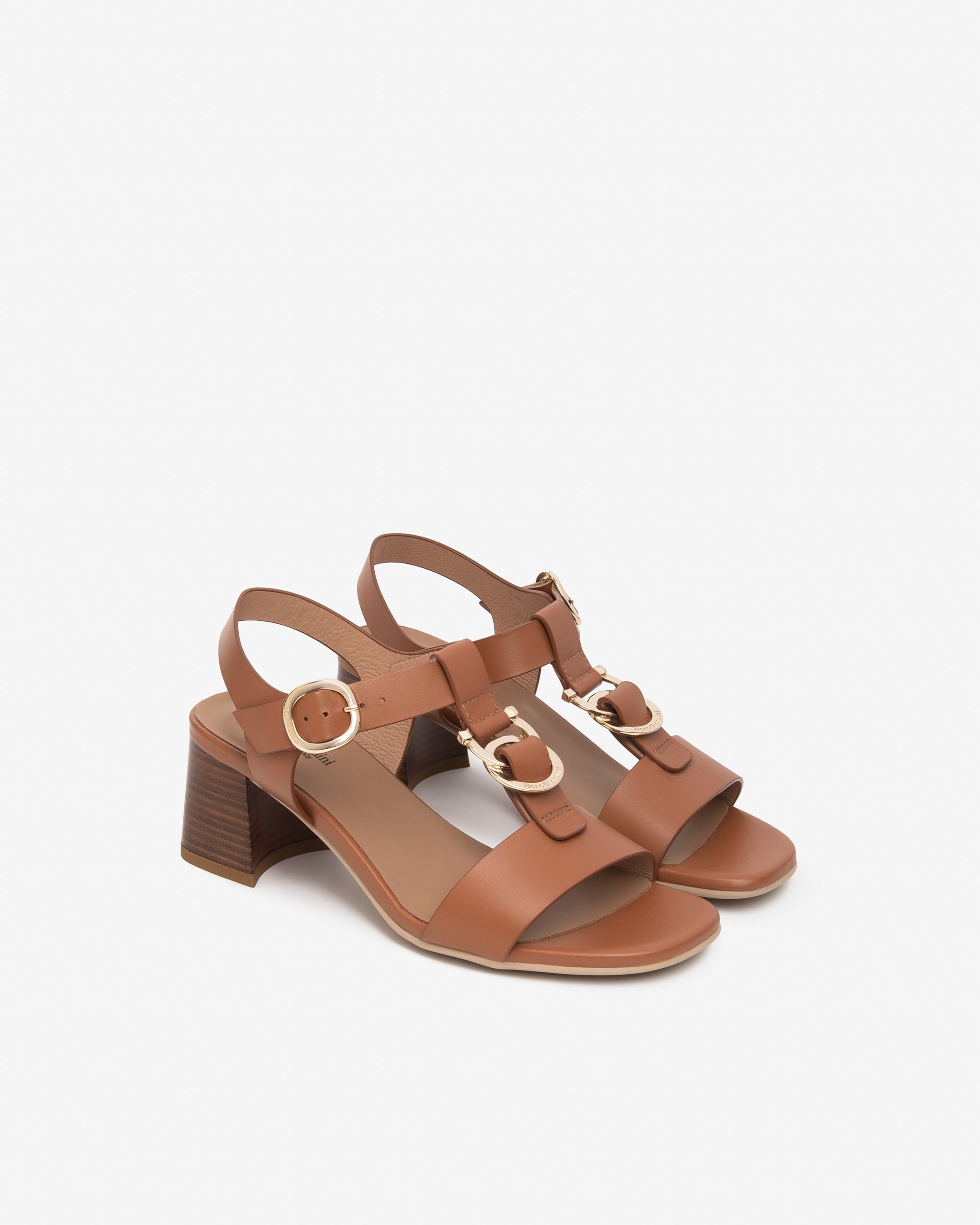 NeroGiardini Sandales cuir femme été confort
