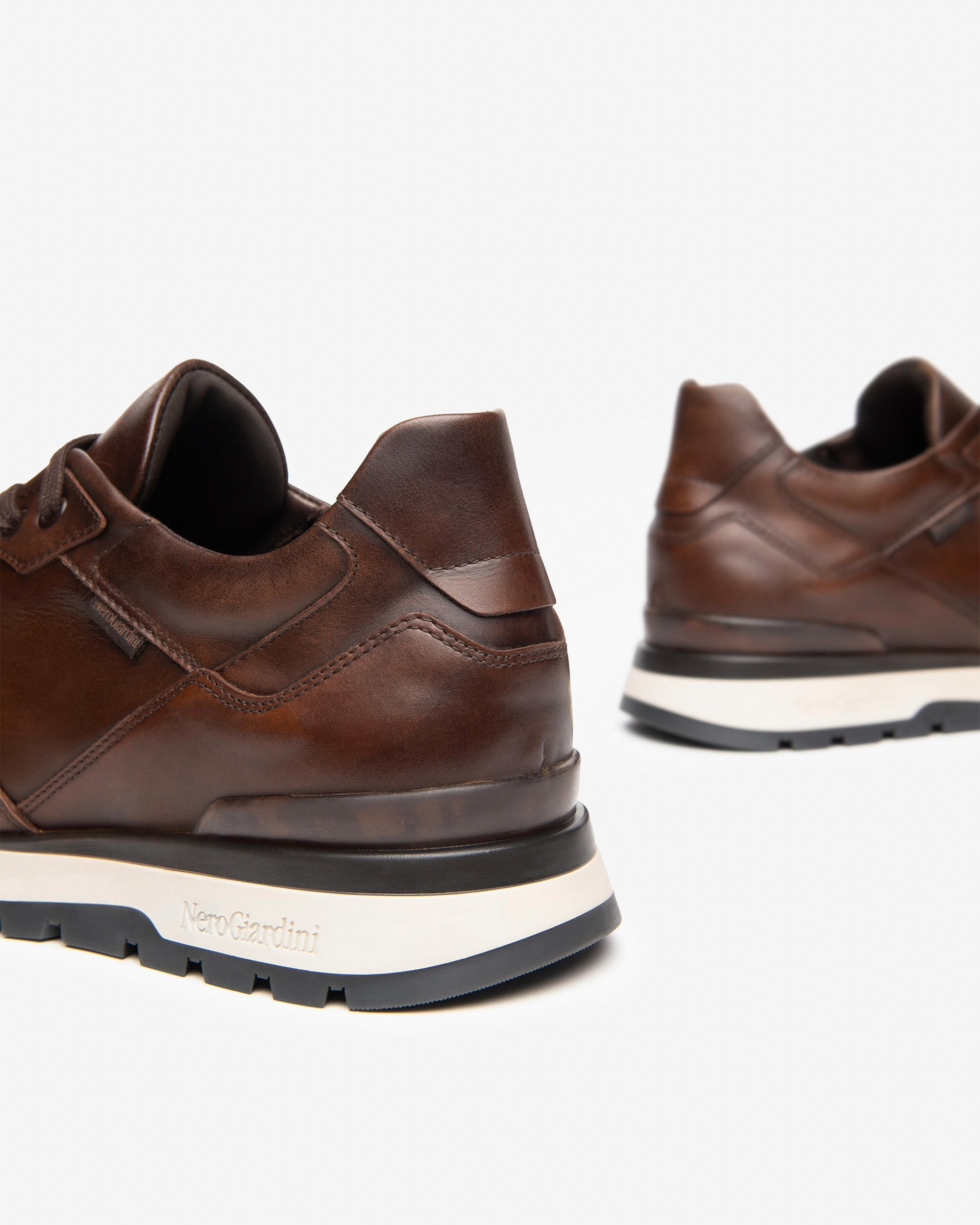 NeroGiardini Sneakers Homme en Cuir Confort Ville