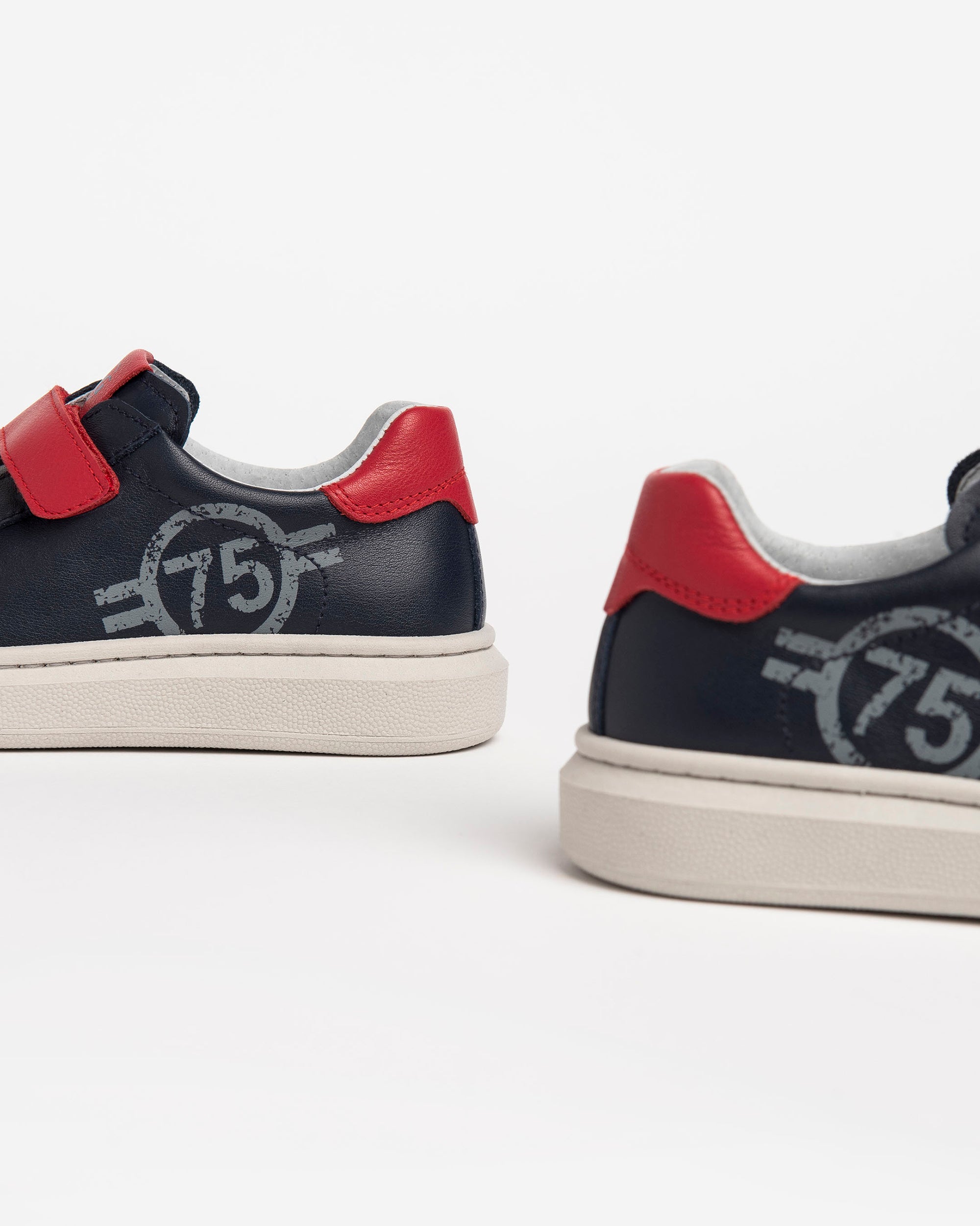 Nerogiardini Sneakers Kids Garçon Cuir Semelle Légère