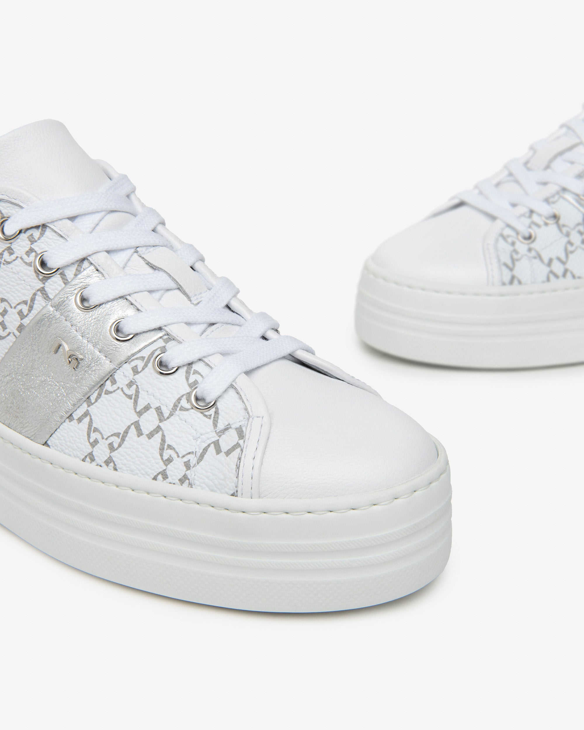 NeroGiardini Sneakers Femme Cuir Tissu Technique Été
