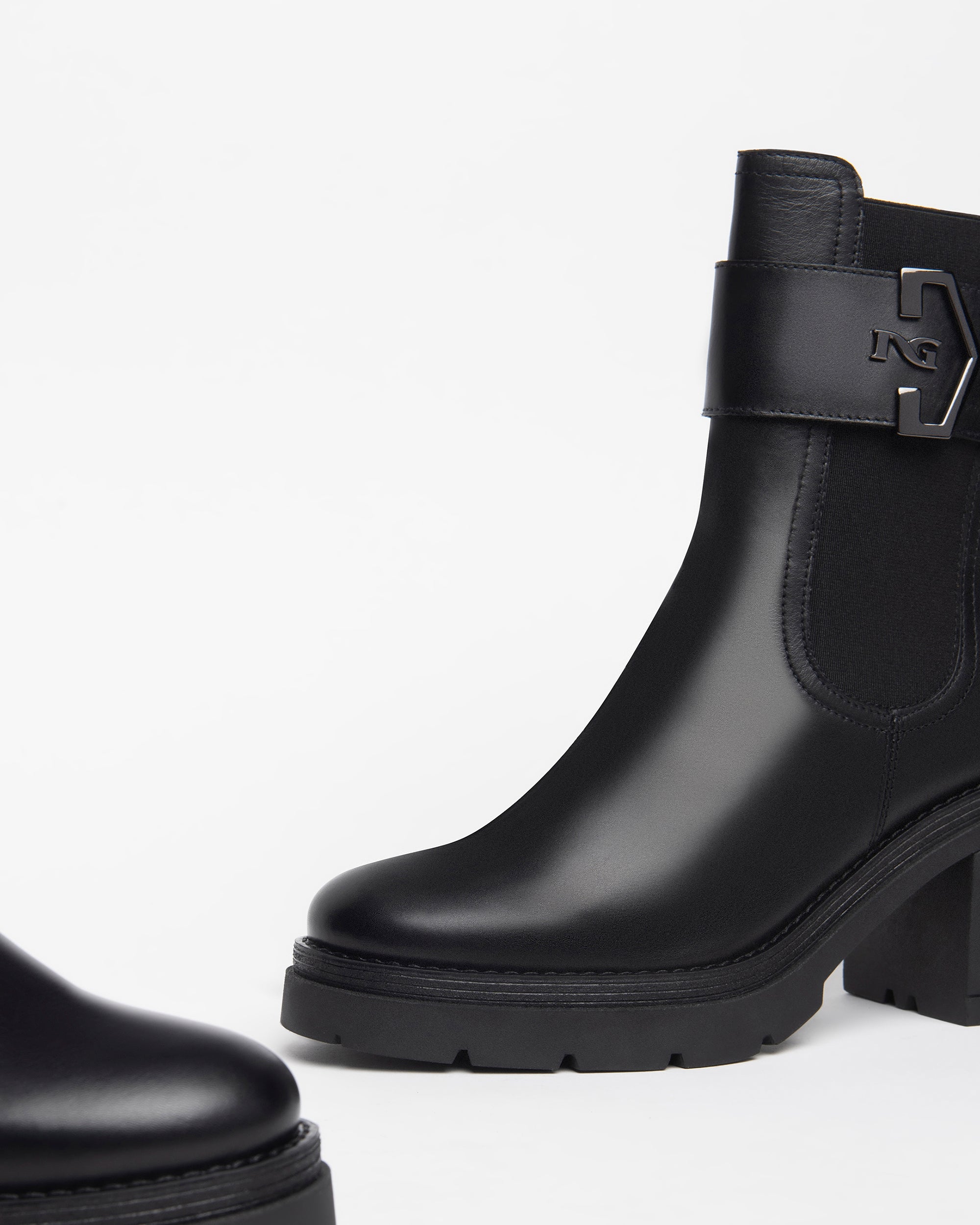 NeroGiardini Bottines Chelsea Femme Cuir 38