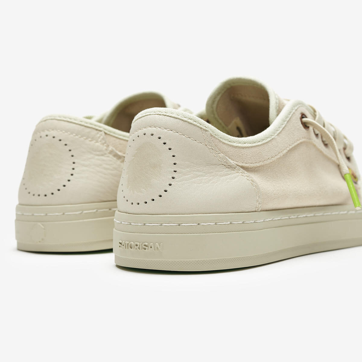 Satorisan Heisei Suede baskets daim Wheat blond